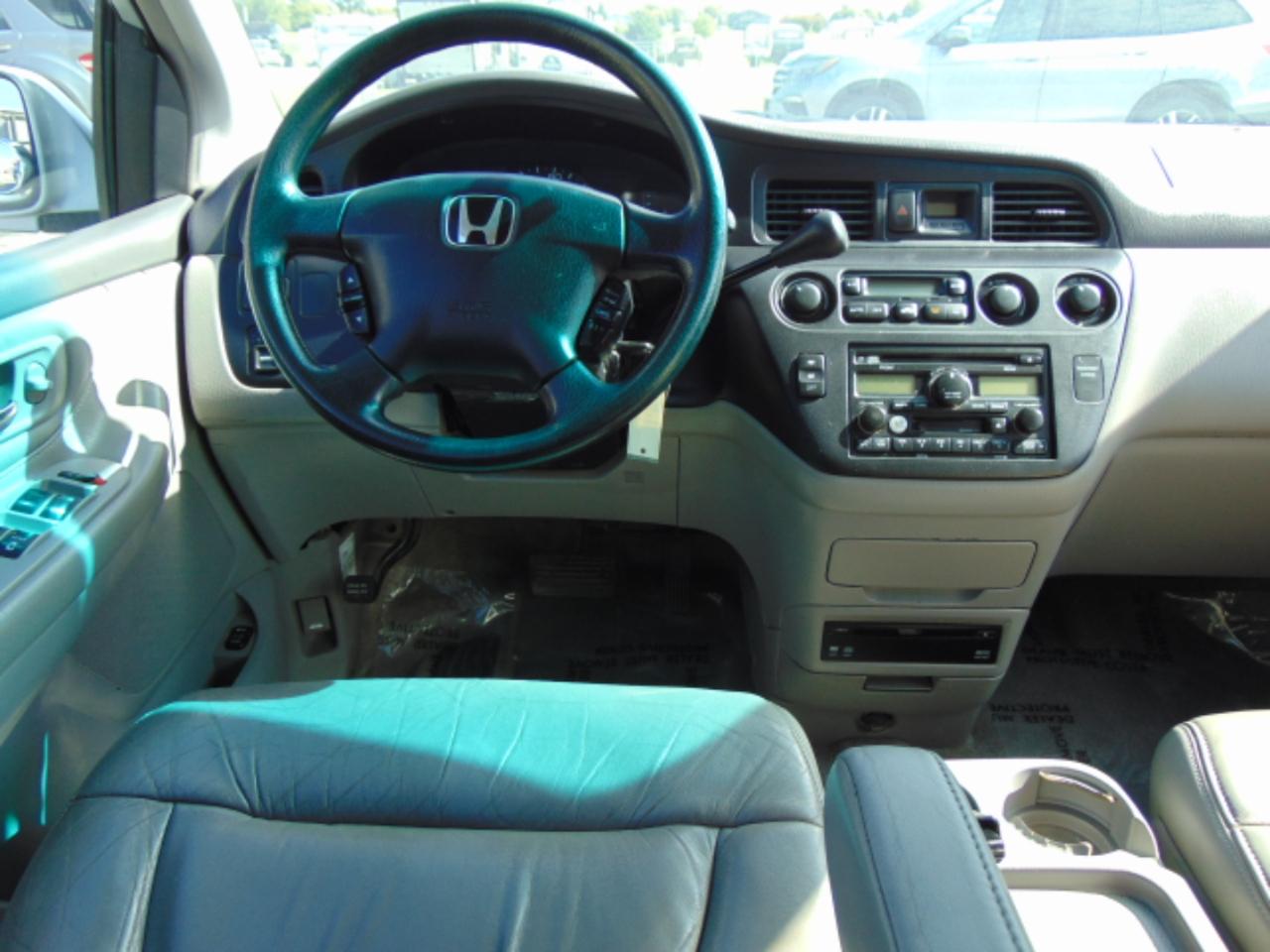 Honda Odyssey EX w/ Leather and DVD 2004