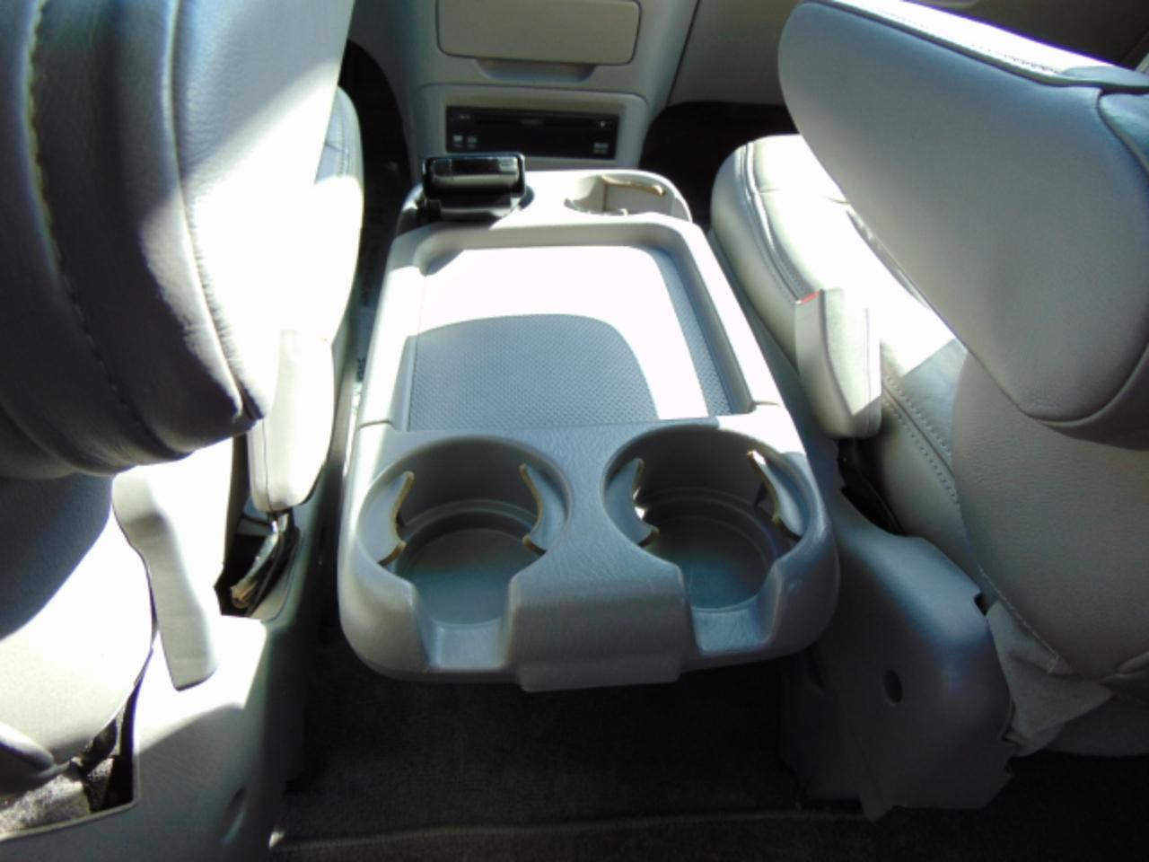 Honda Odyssey EX w/ Leather and DVD 2004