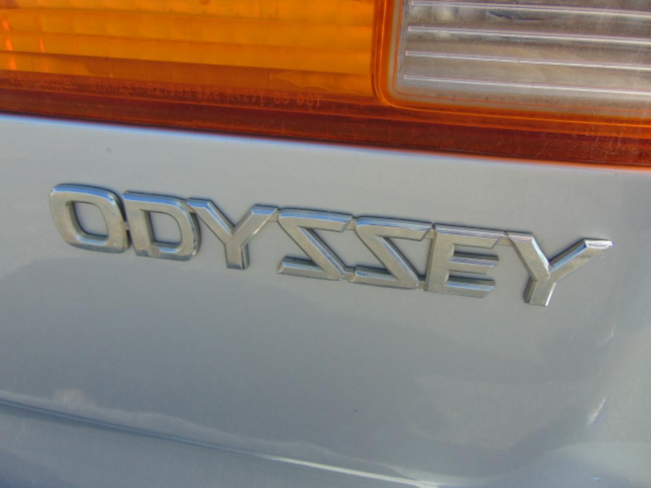 Honda Odyssey EX w/ Leather and DVD 2004