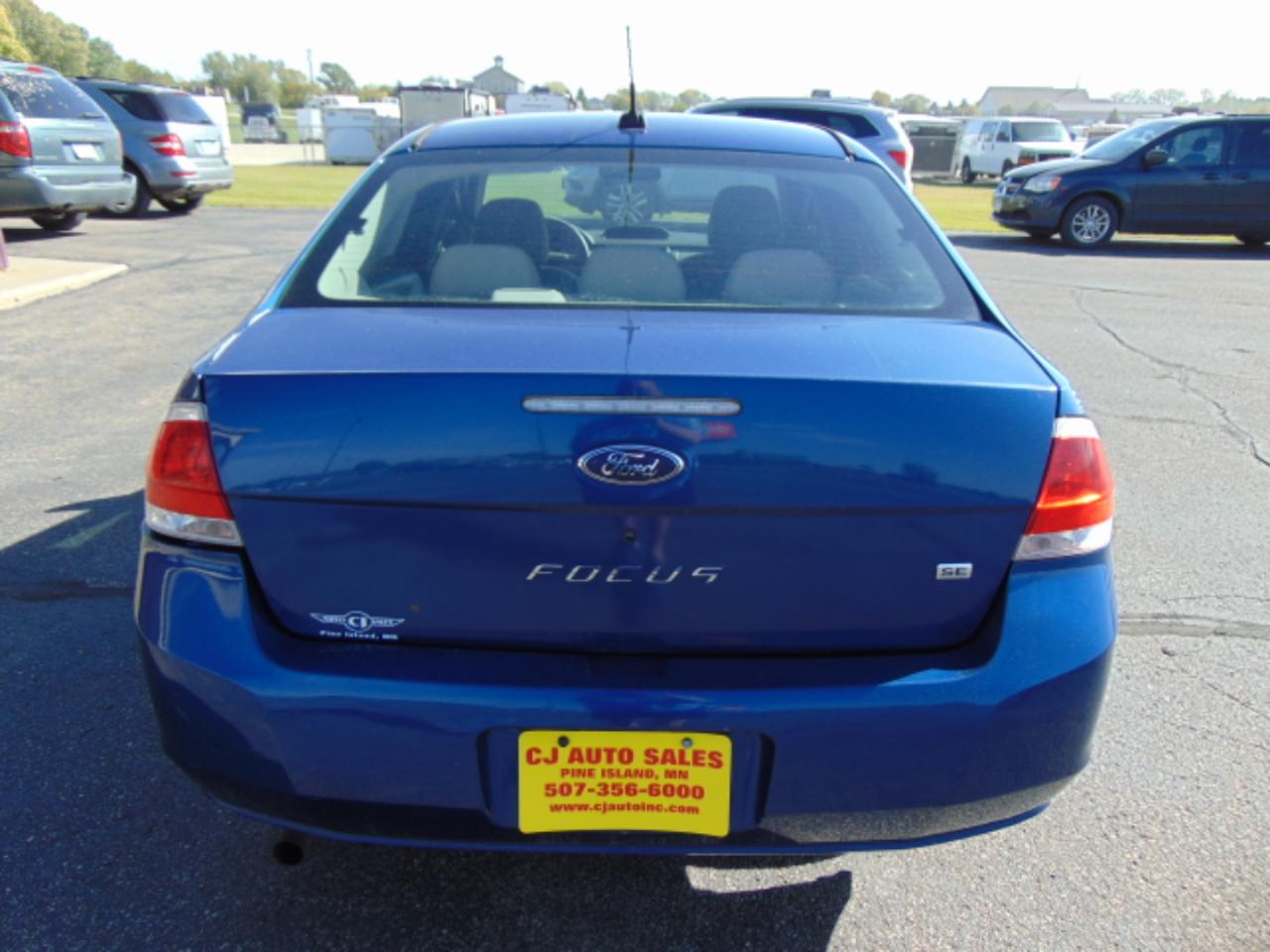 Ford Focus SE Sedan 2009