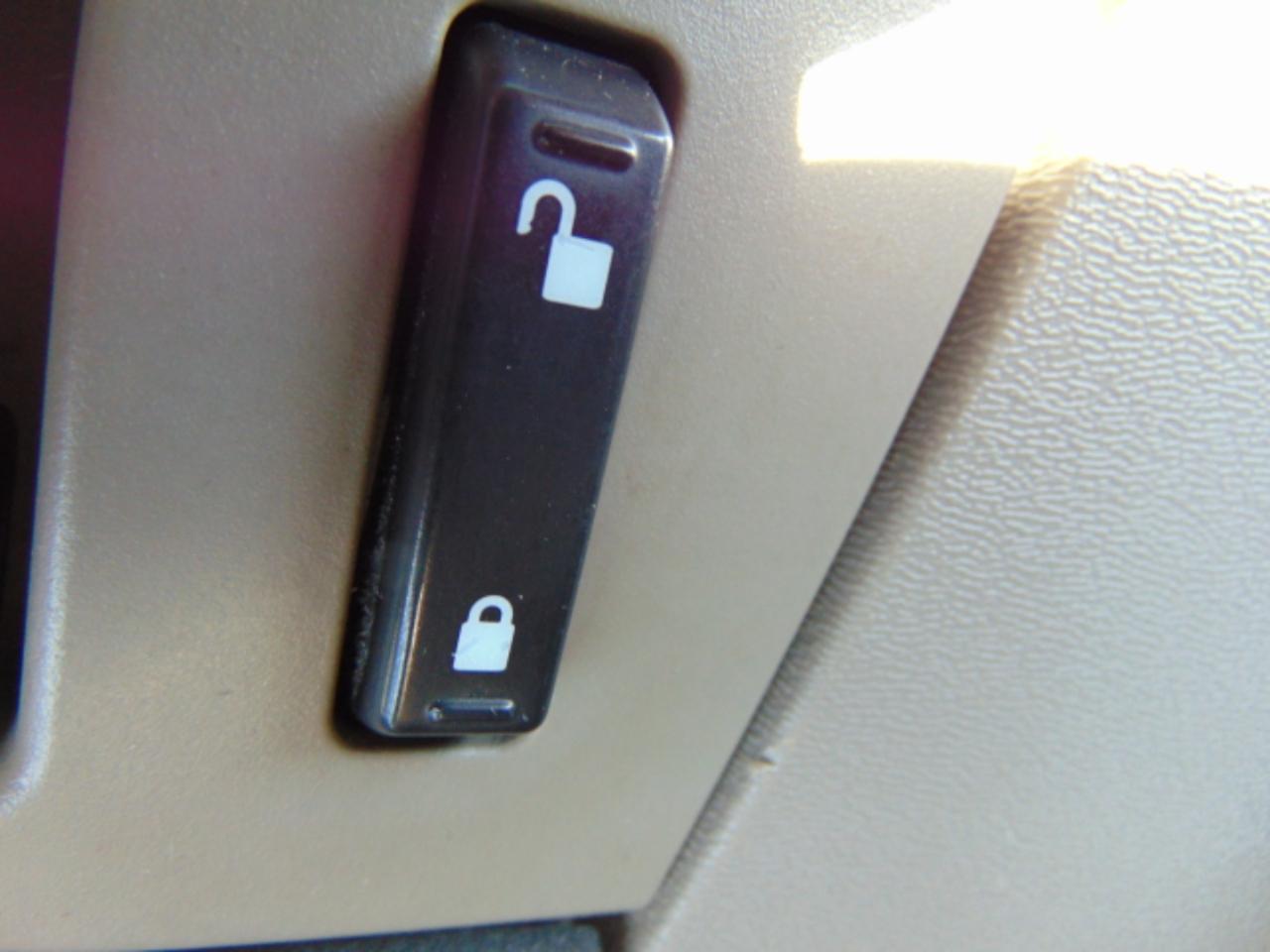 Ford Focus SE Sedan 2009