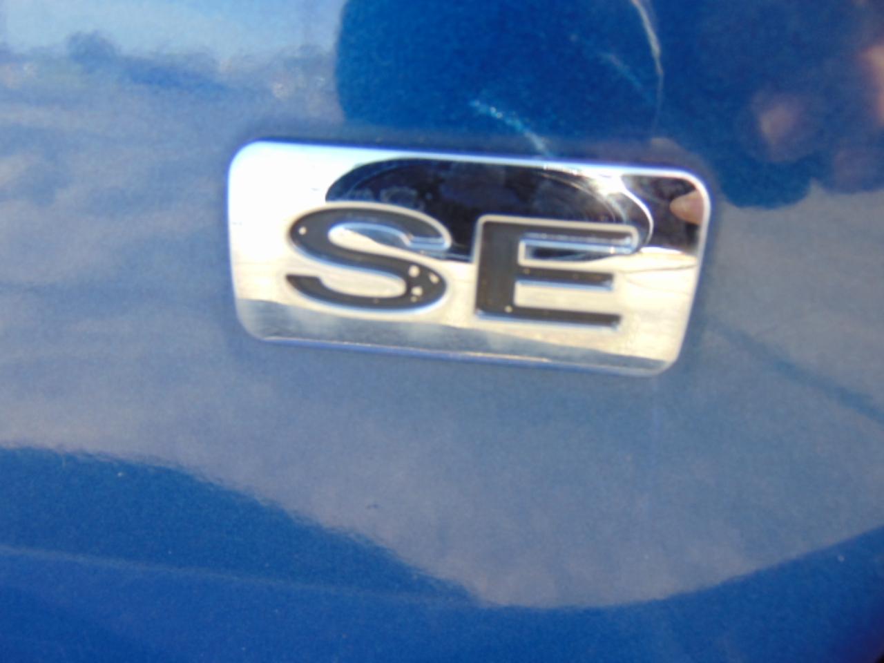 Ford Focus SE Sedan 2009