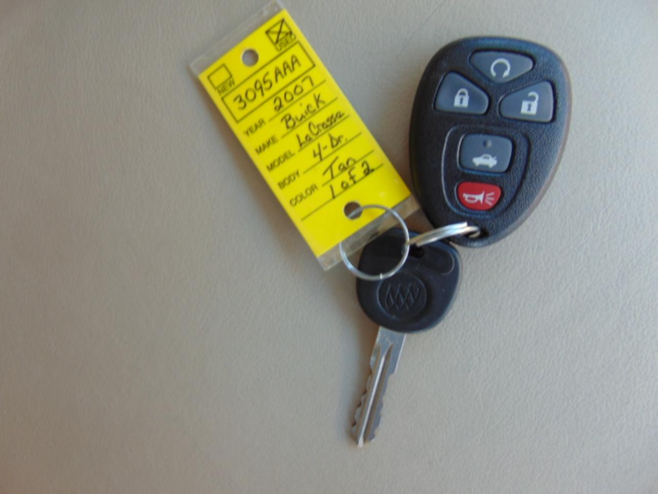 Buick LaCrosse CXL 2007