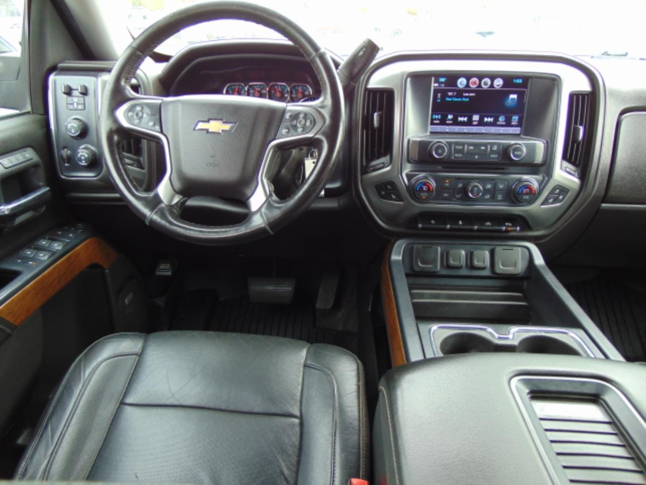 Chevrolet Silverado 1500 LTZ Crew Cab 4WD 2018