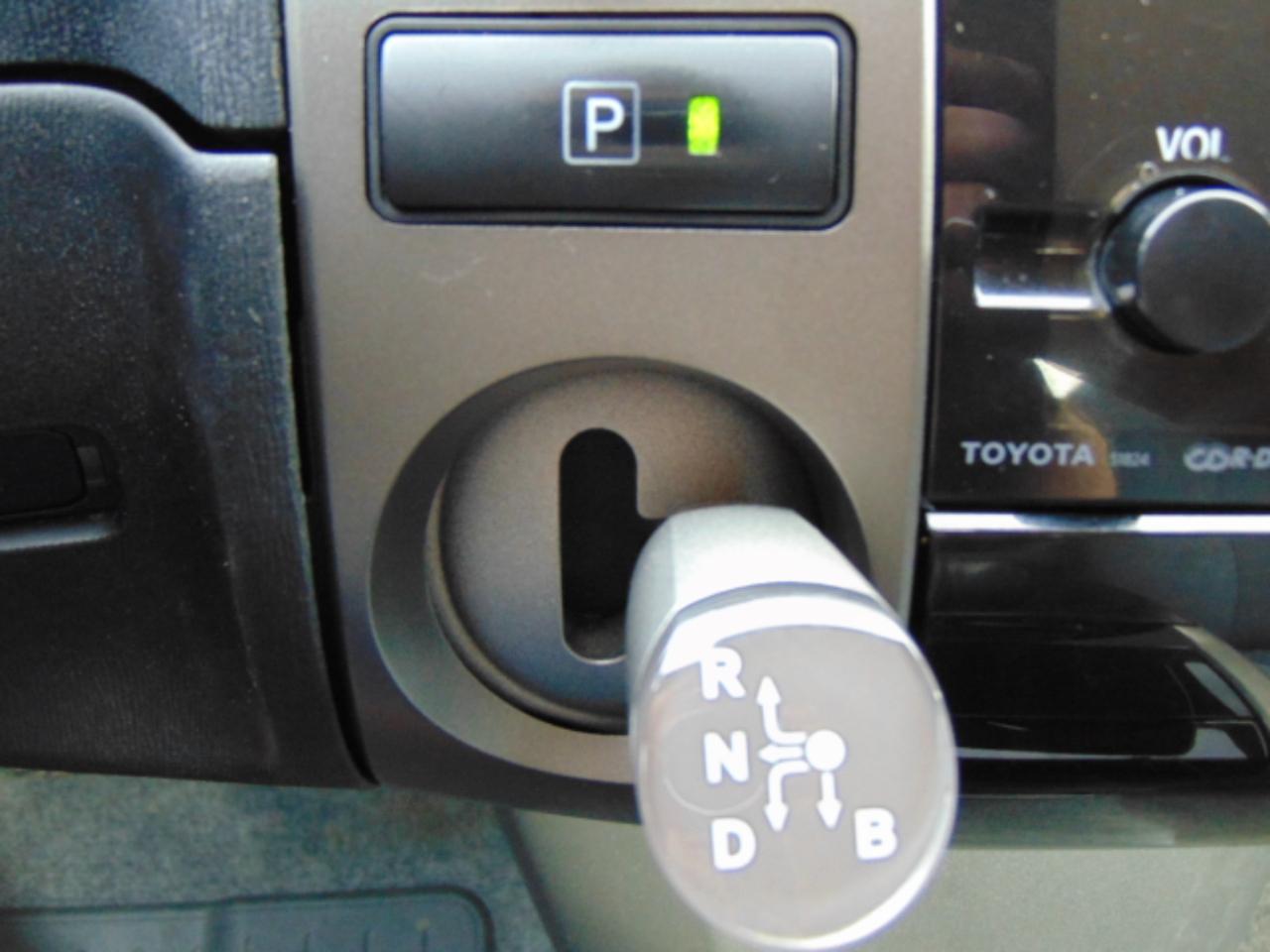 Toyota Prius 4-Door Liftback 2008