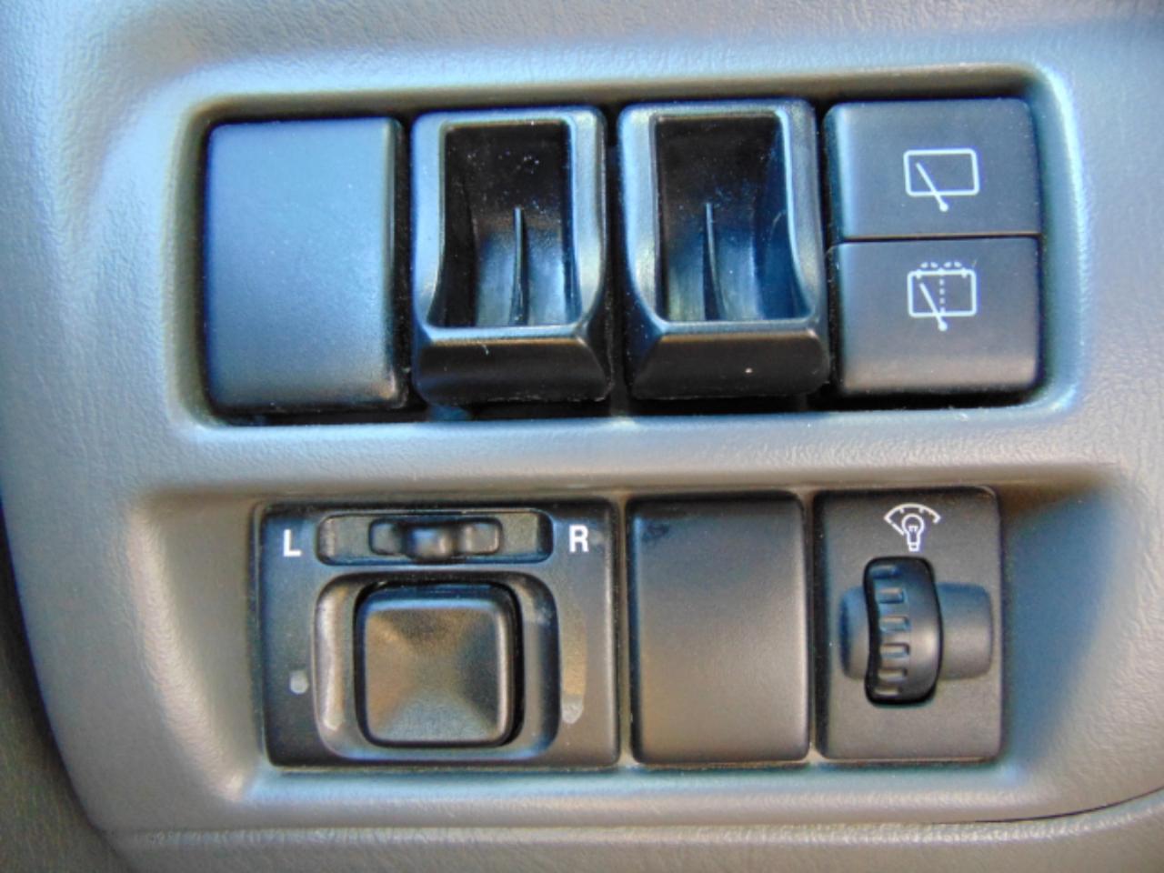 Chevrolet Tracker photo 13