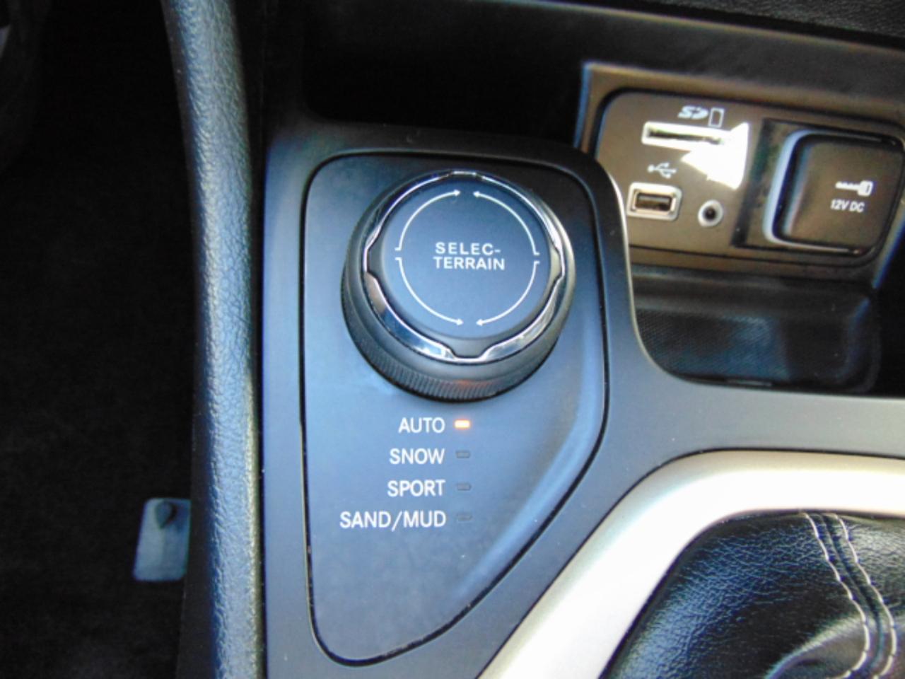 Jeep Cherokee Latitude 4WD 2017