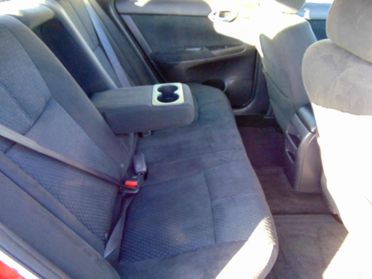 Nissan Sentra SR 4D Sedan 2014