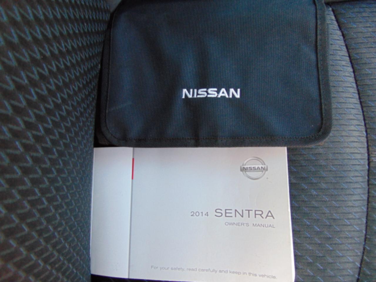 Nissan Sentra SR 4D Sedan 2014