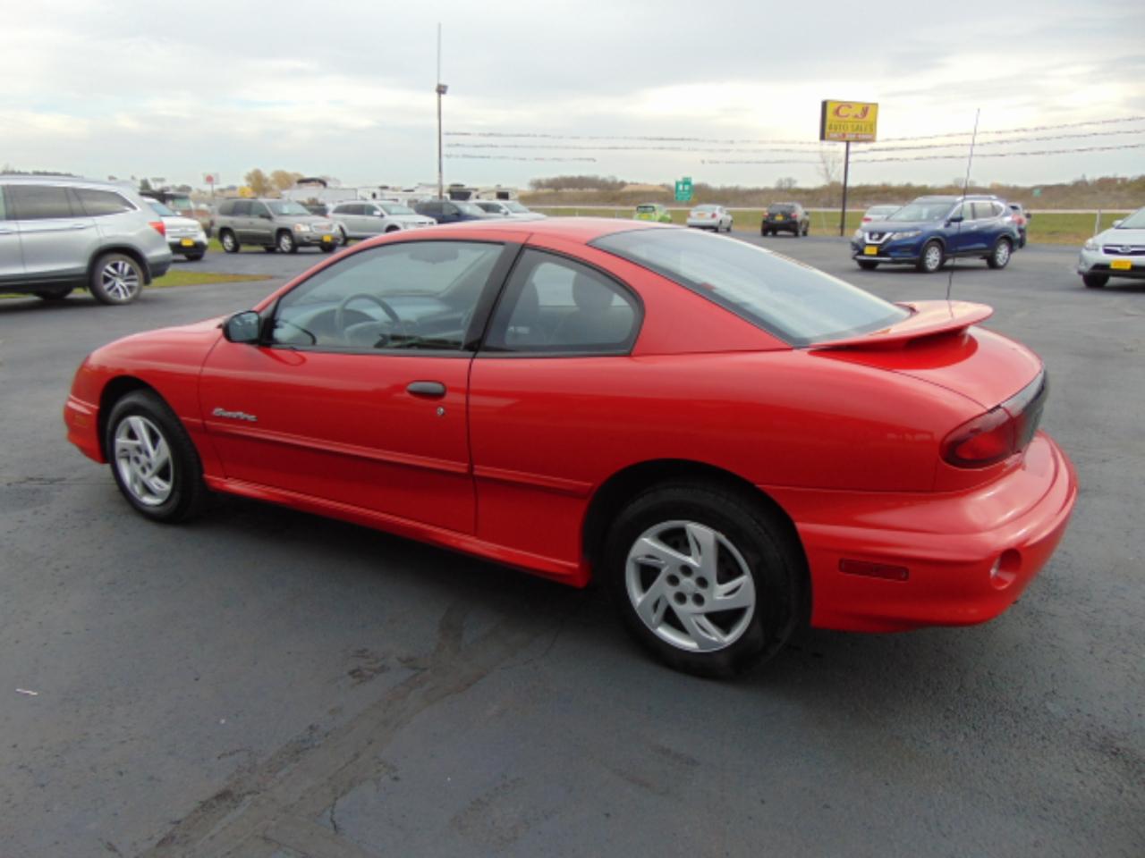 Pontiac Sunfire SE coupe 2000