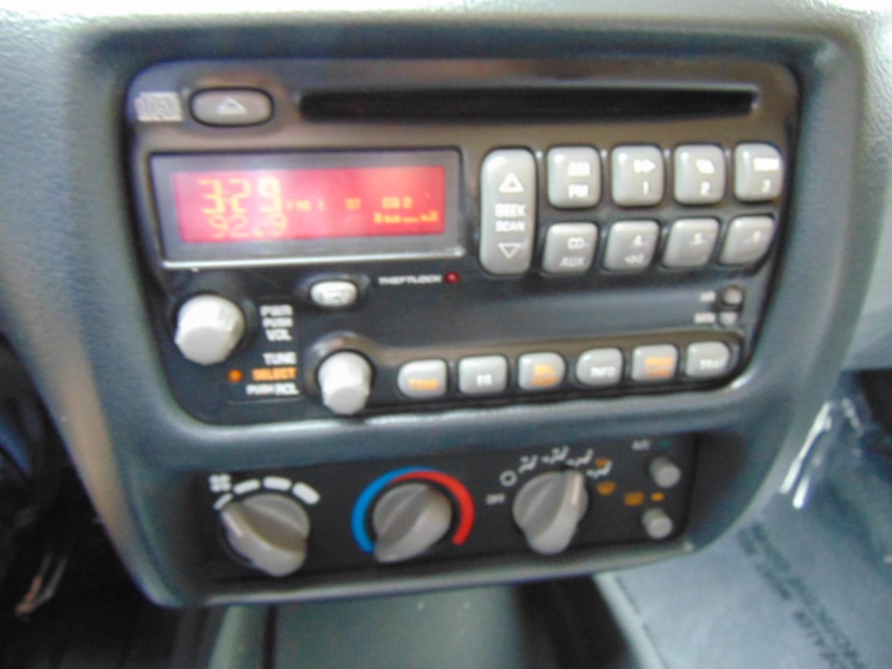 Pontiac Sunfire SE coupe 2000