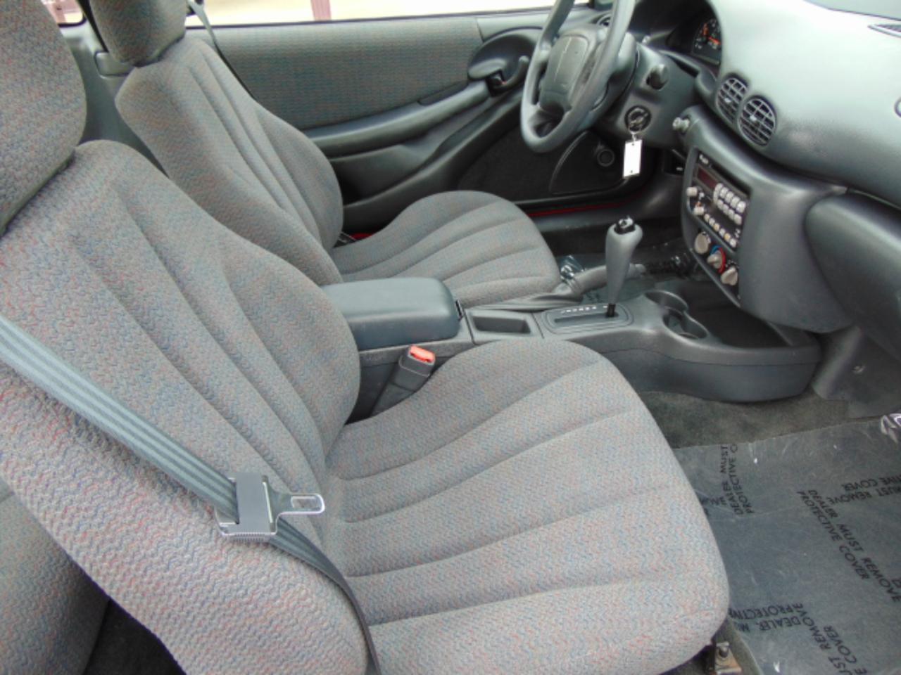 Pontiac Sunfire SE coupe 2000