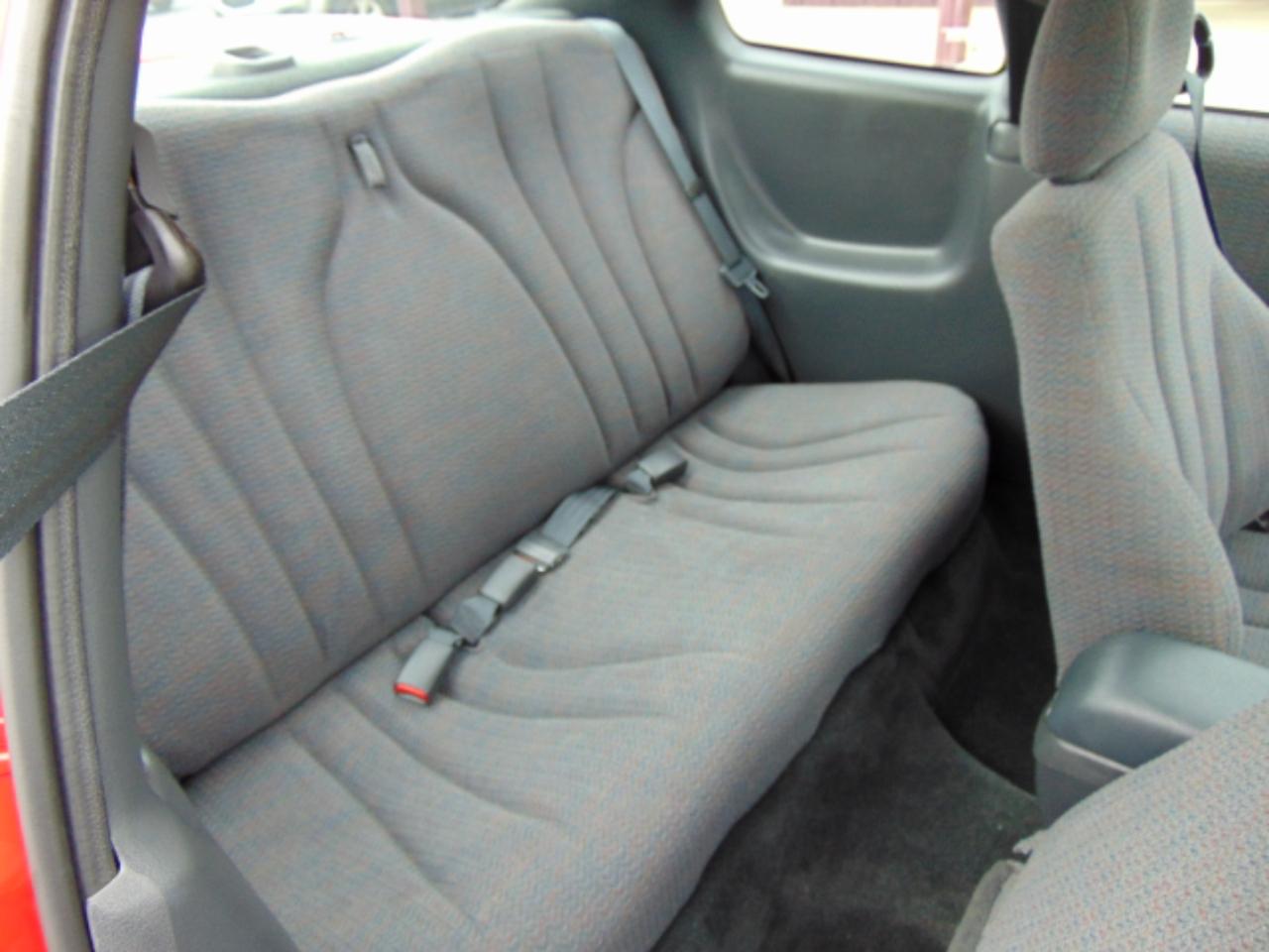 Pontiac Sunfire SE coupe 2000