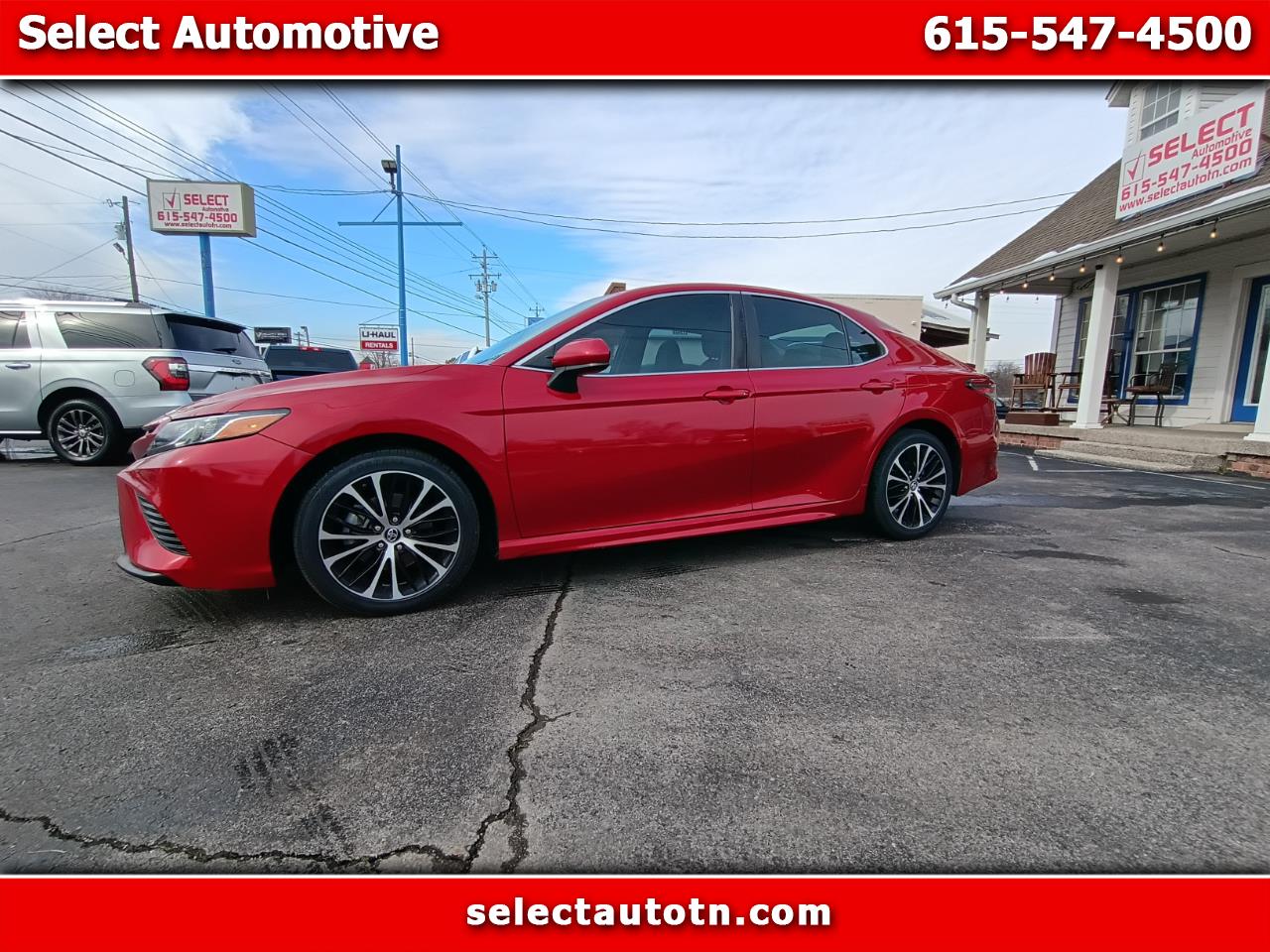 2019 Toyota Camry SE