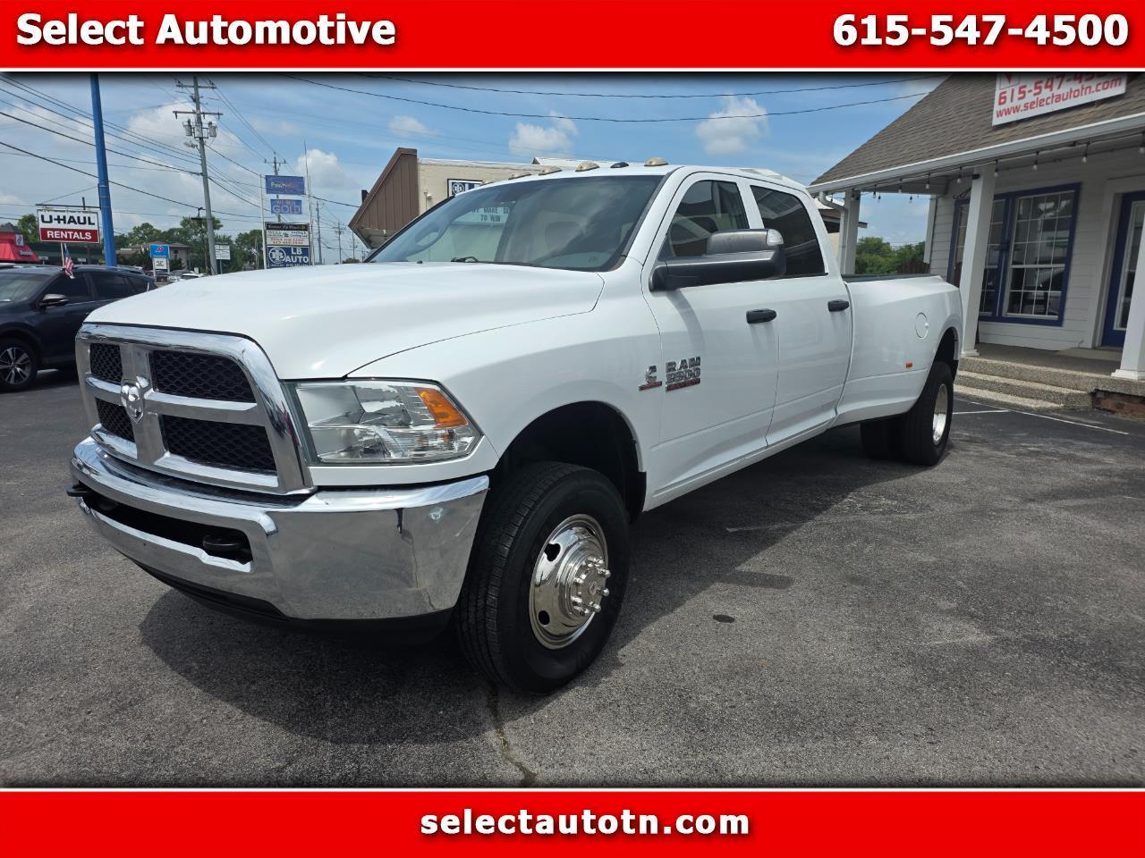 2017 RAM 3500 Tradesman 4x4 Crew Cab 8' Box