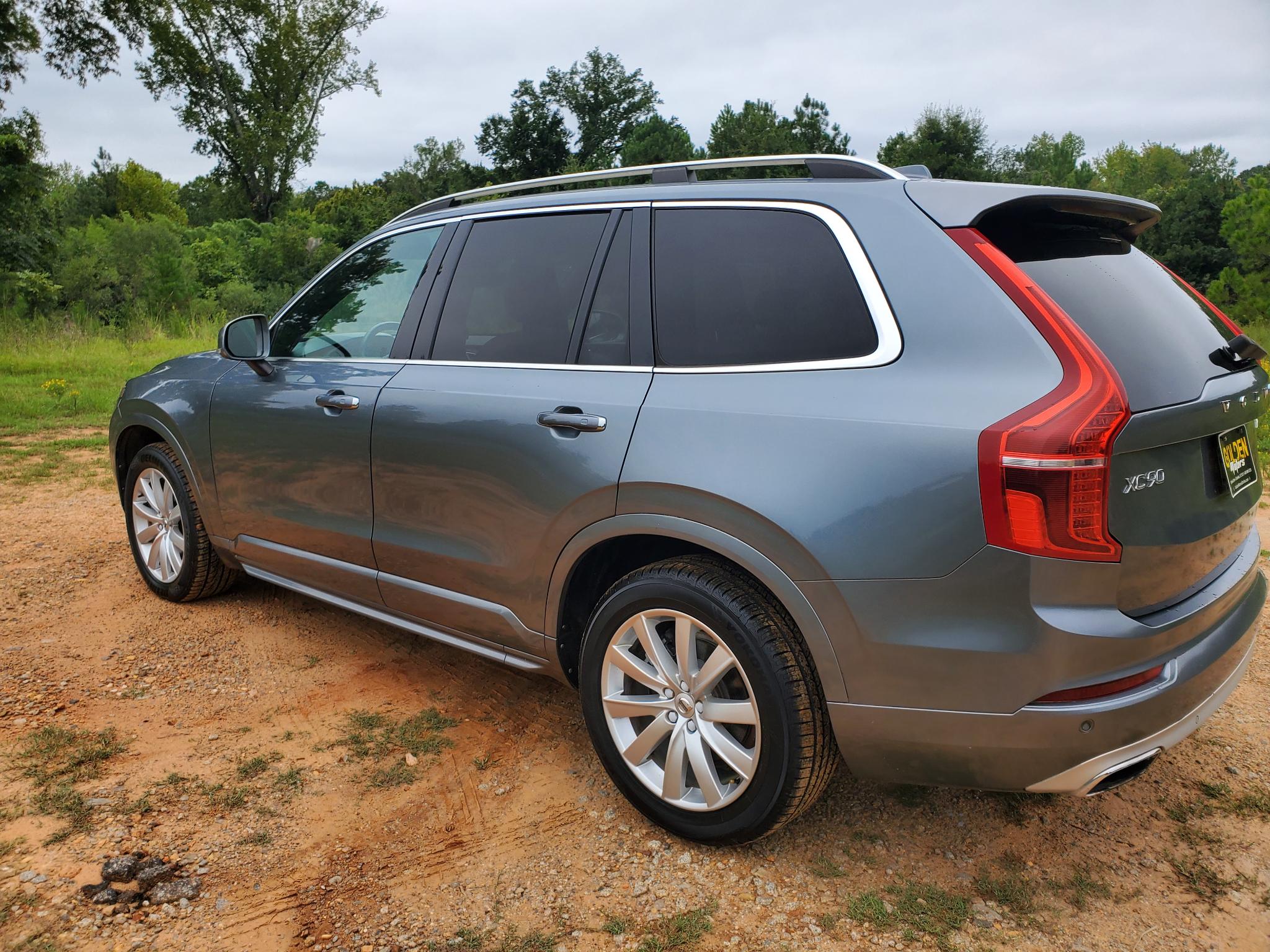 Volvo XC90 T6 AWD 7-Passenger Momentum 2018