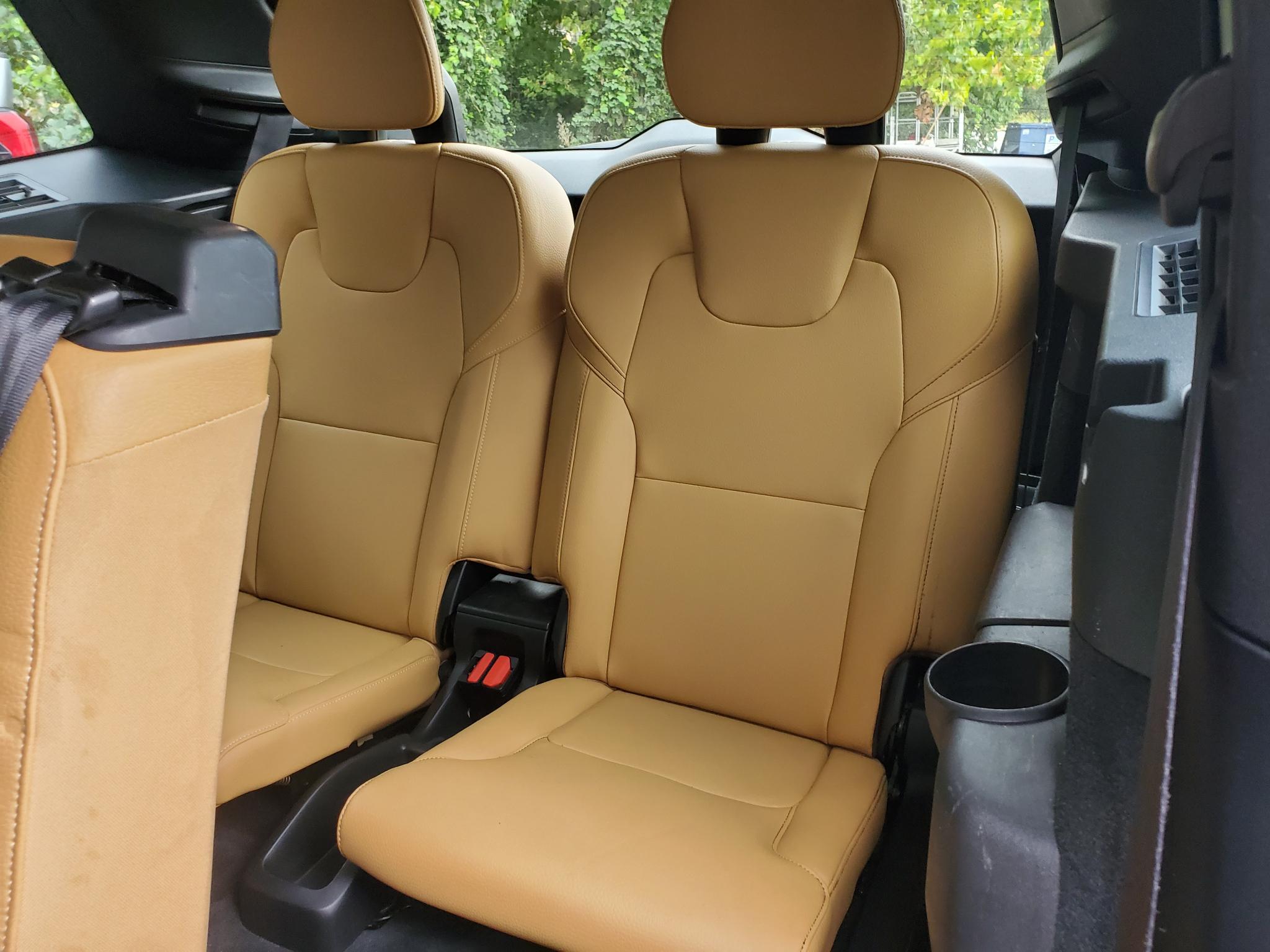 Volvo XC90 T6 AWD 7-Passenger Momentum 2018