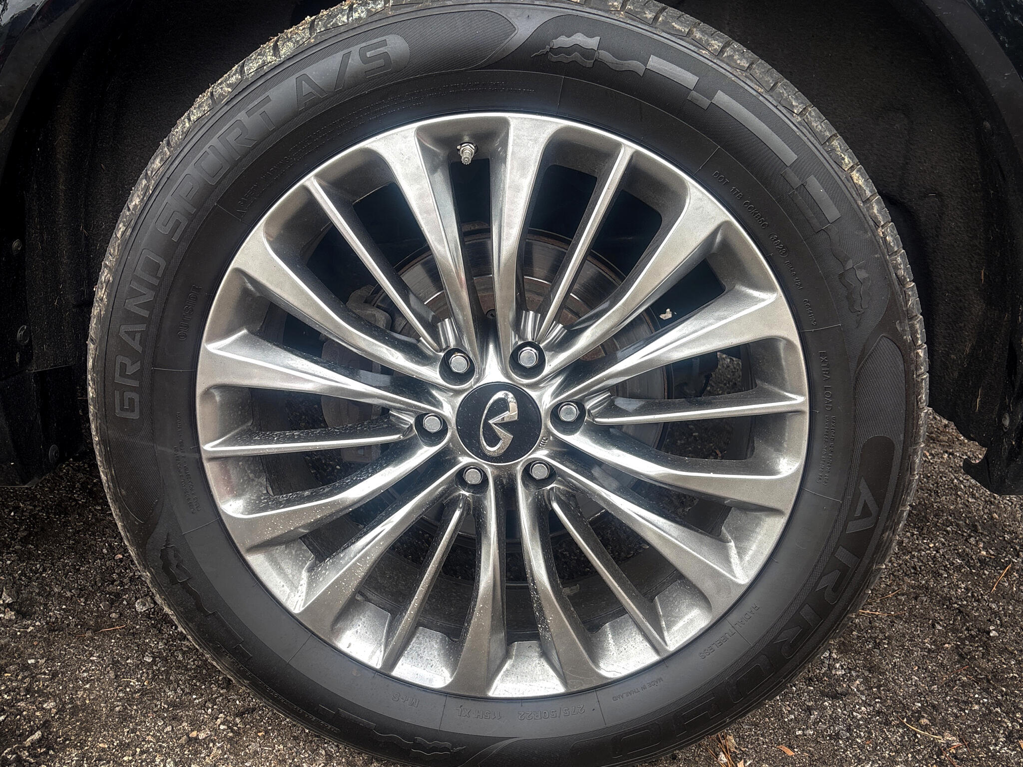 2020 Infiniti QX80 Luxe photo 8