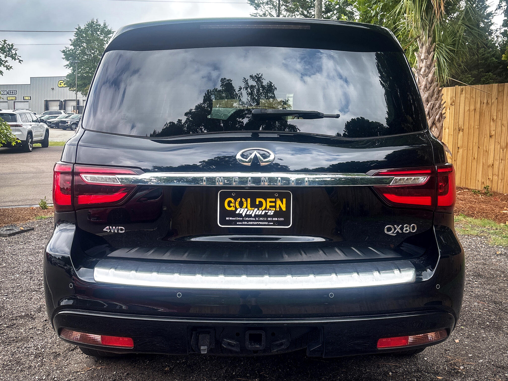 2020 Infiniti QX80 Luxe photo 12