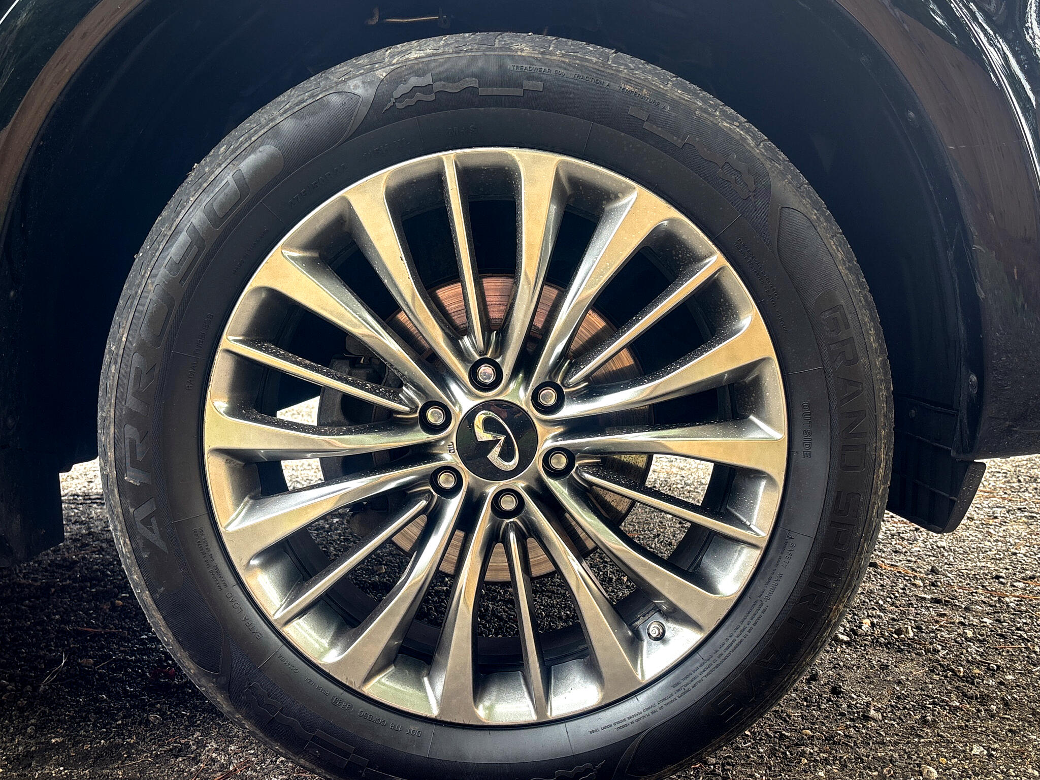 2020 Infiniti QX80 Luxe photo 20