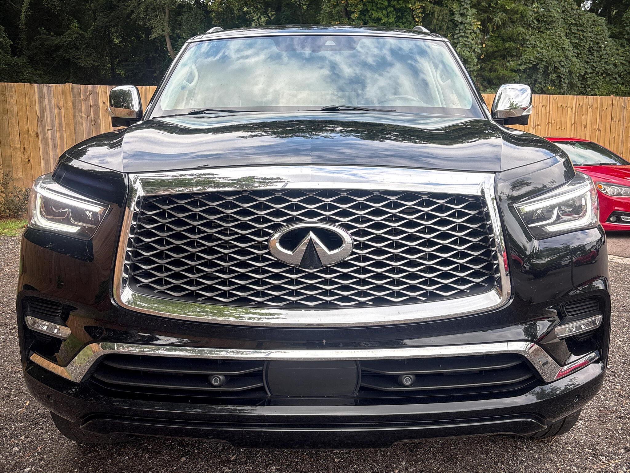 2020 Infiniti QX80 Luxe photo 23