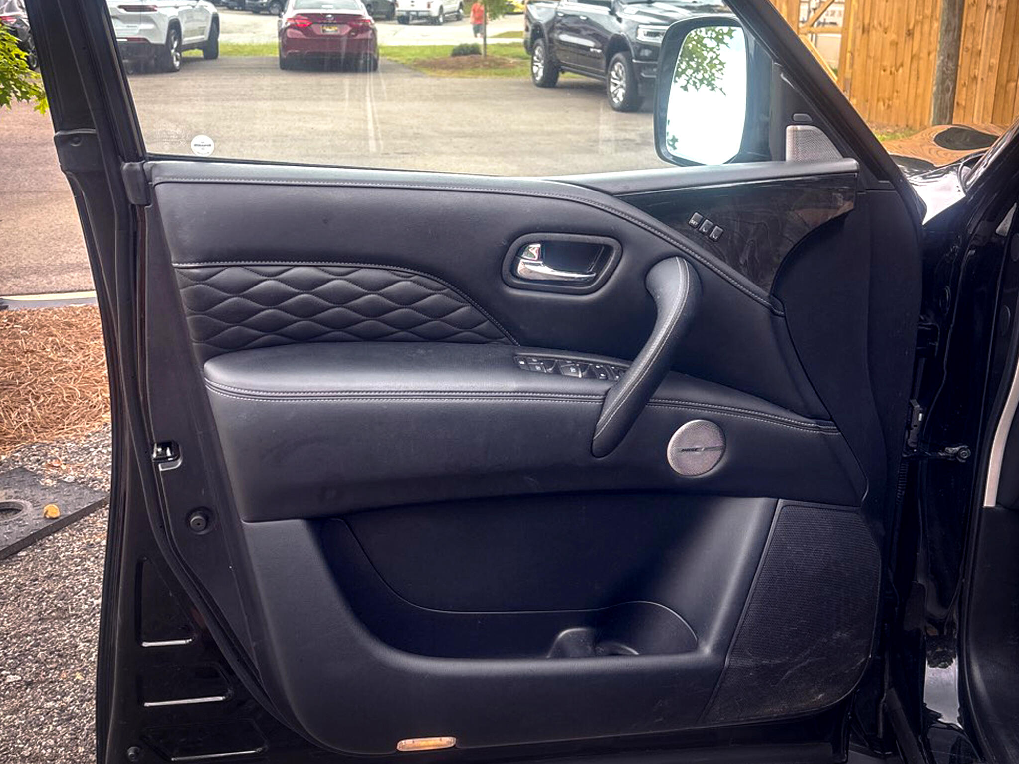 2020 Infiniti QX80 Luxe photo 24