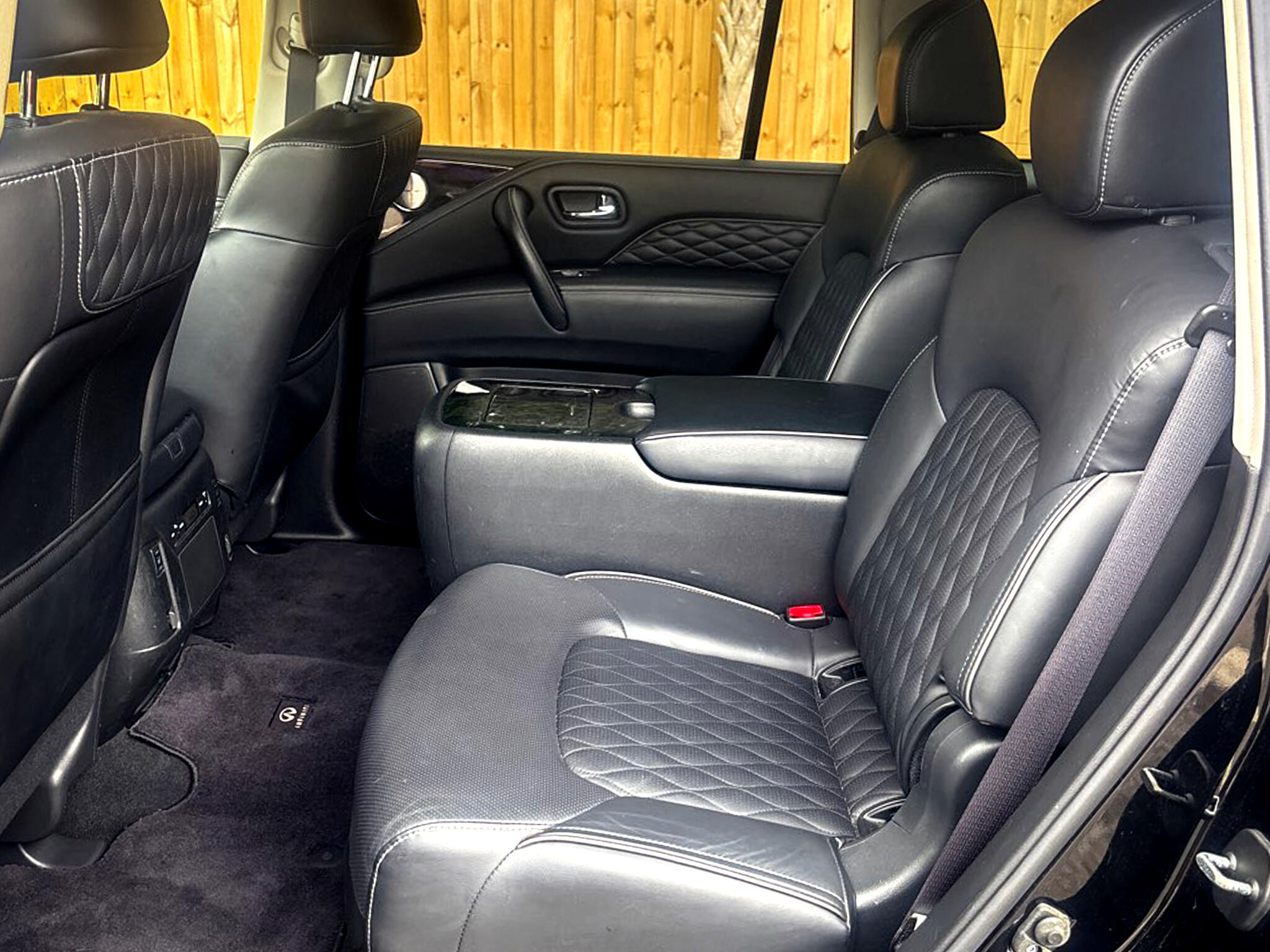 2020 Infiniti QX80 Luxe photo 36