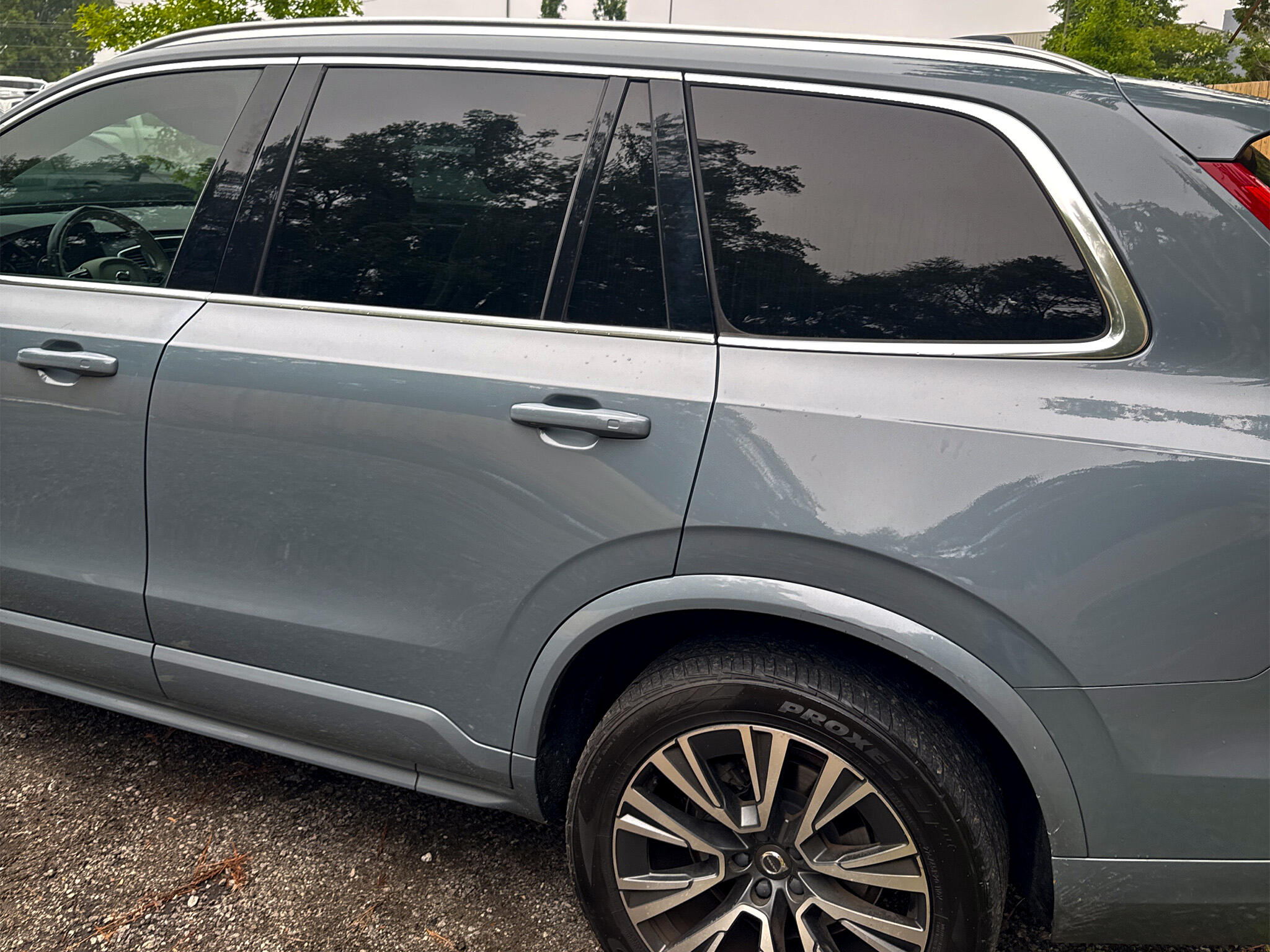 2020 Volvo XC90 T5 Momentum photo 7