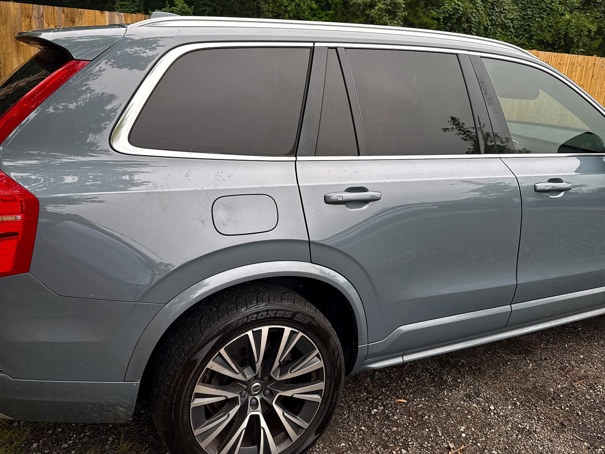2020 Volvo XC90 T5 Momentum photo 14