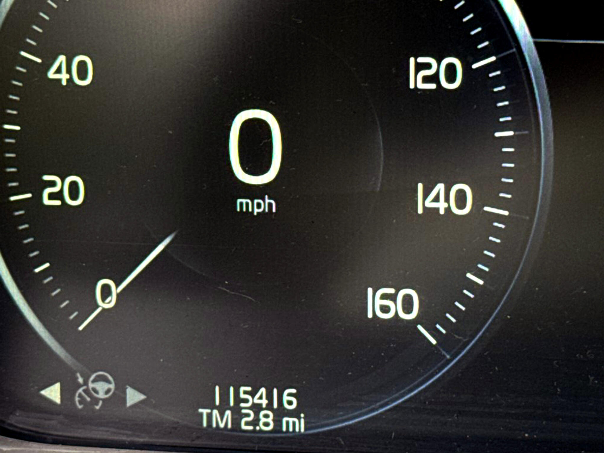 2020 Volvo XC90 T5 Momentum photo 27