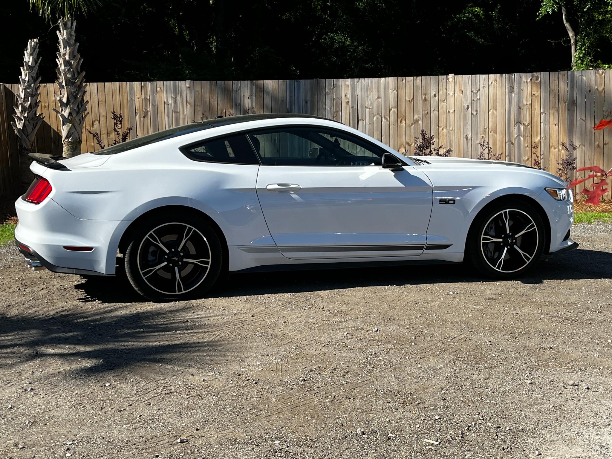 Ford Mustang  2017