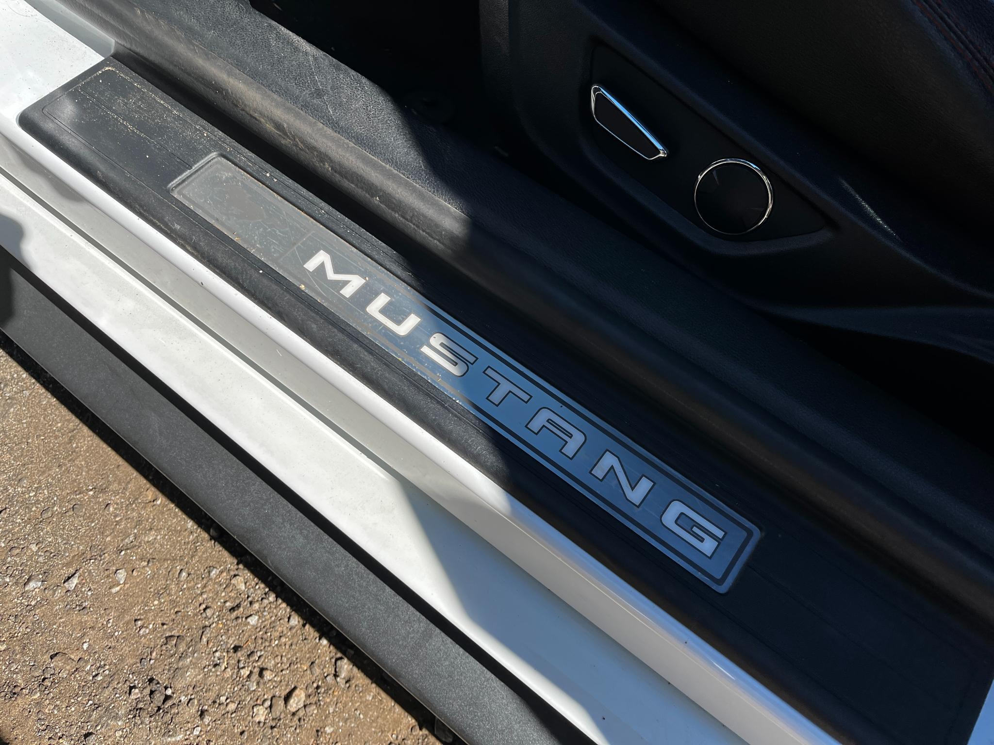 Ford Mustang  2017