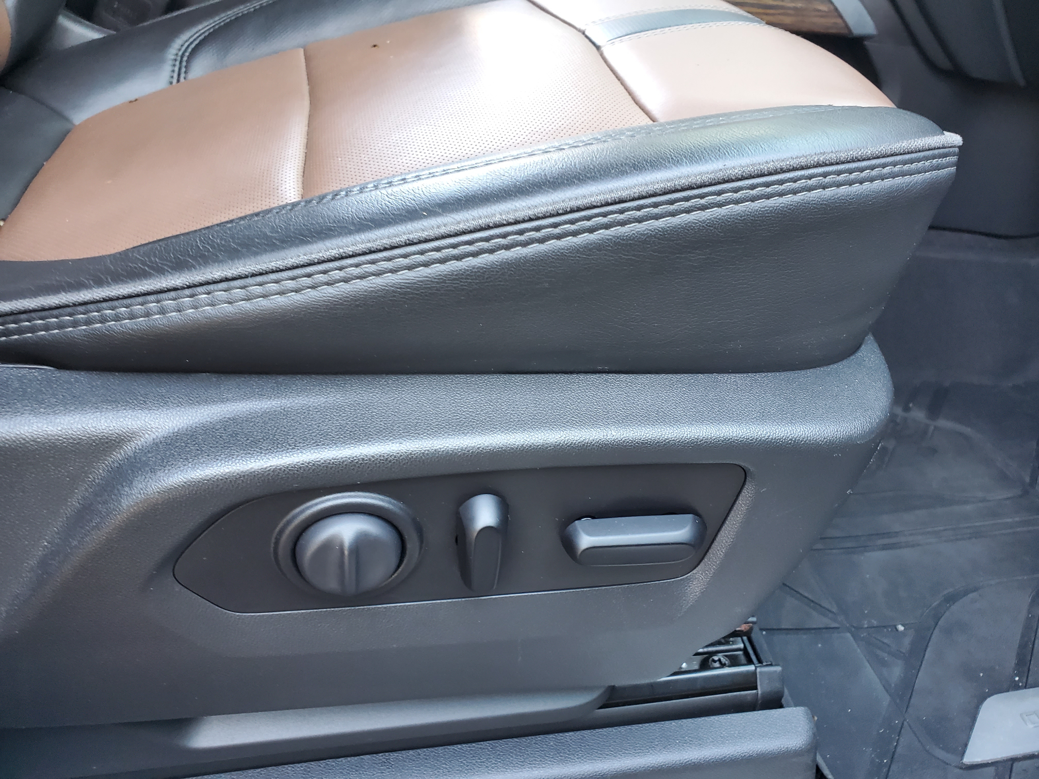 Chevrolet Silverado 1500  2020