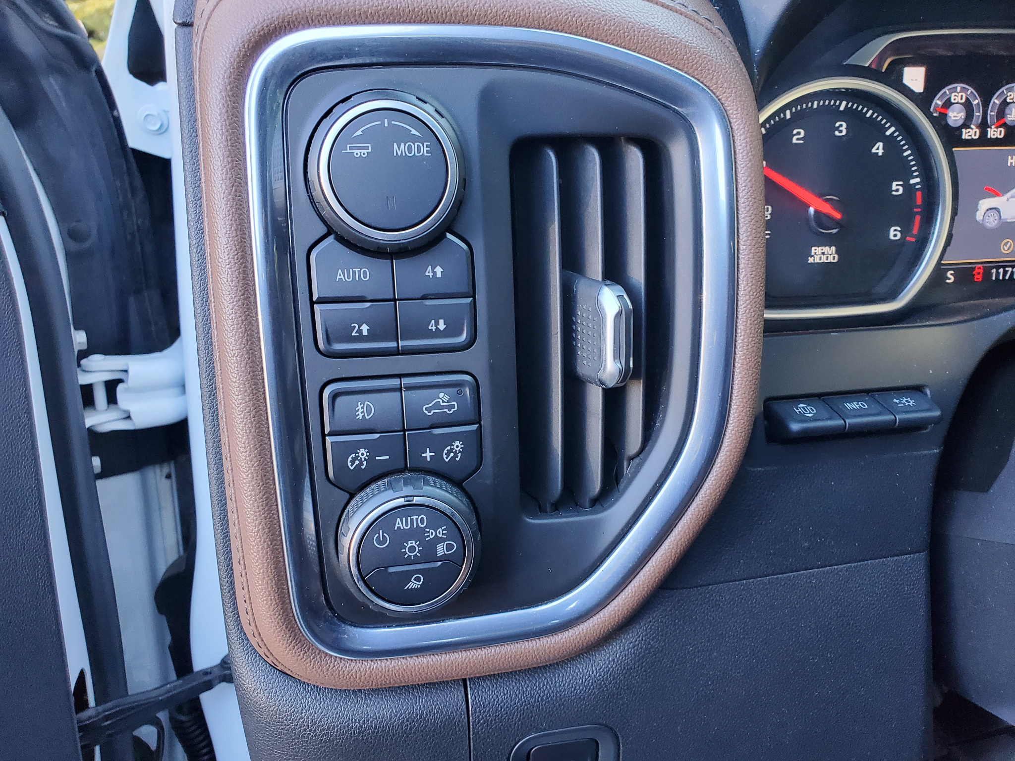 Chevrolet Silverado 1500  2020