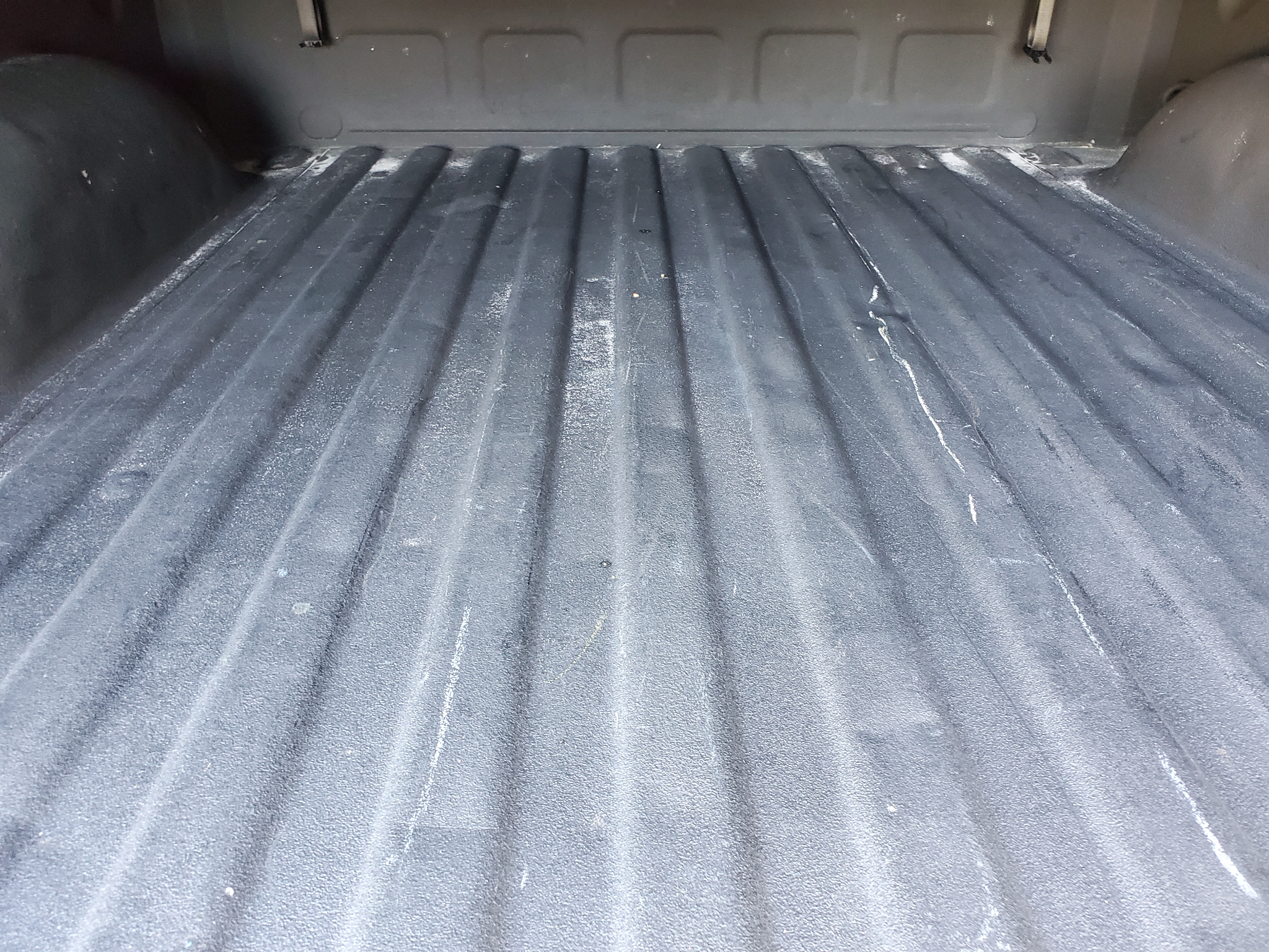 RAM 1500 4WD Crew Cab 140.5" Sport 2016