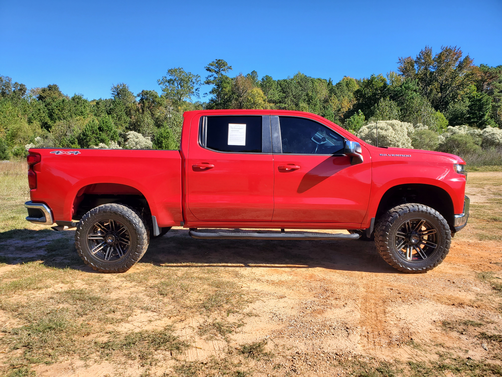 Chevrolet Silverado 1500 4WD Crew Cab 147" LT 2020