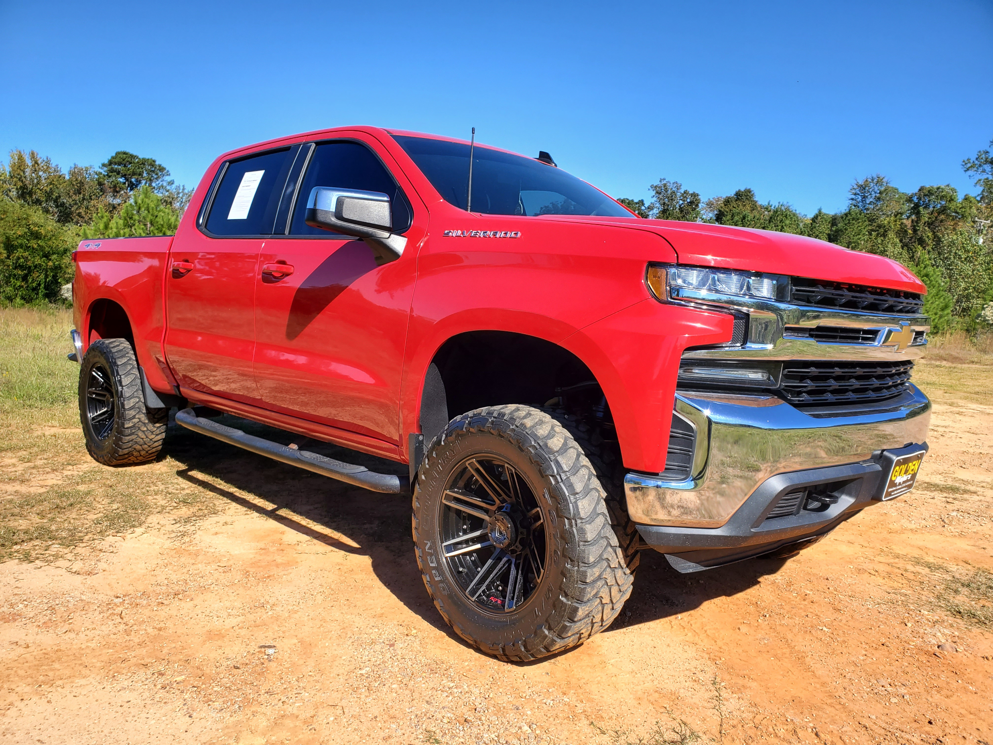 Chevrolet Silverado 1500 4WD Crew Cab 147" LT 2020