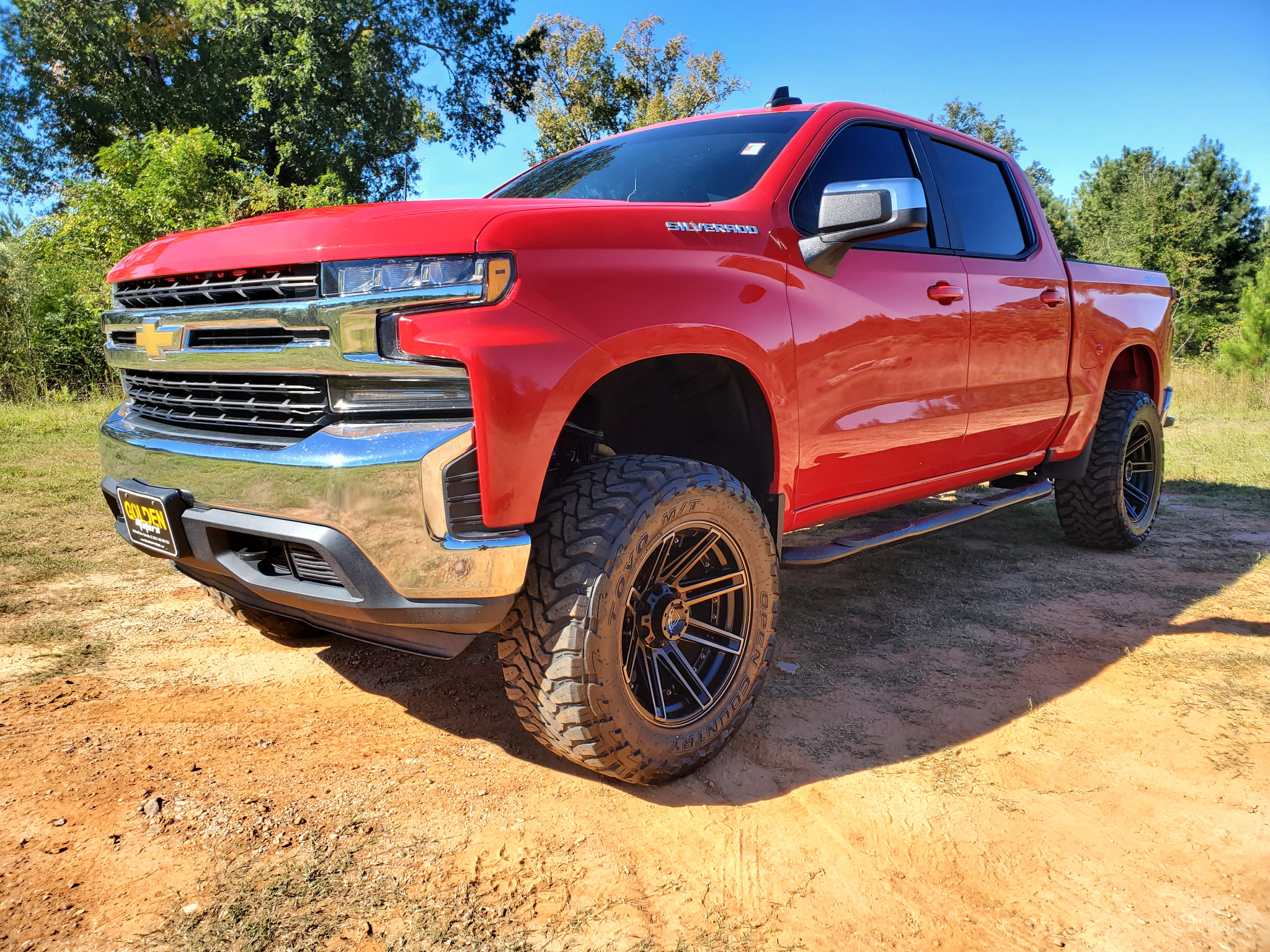 Chevrolet Silverado 1500 4WD Crew Cab 147" LT 2020