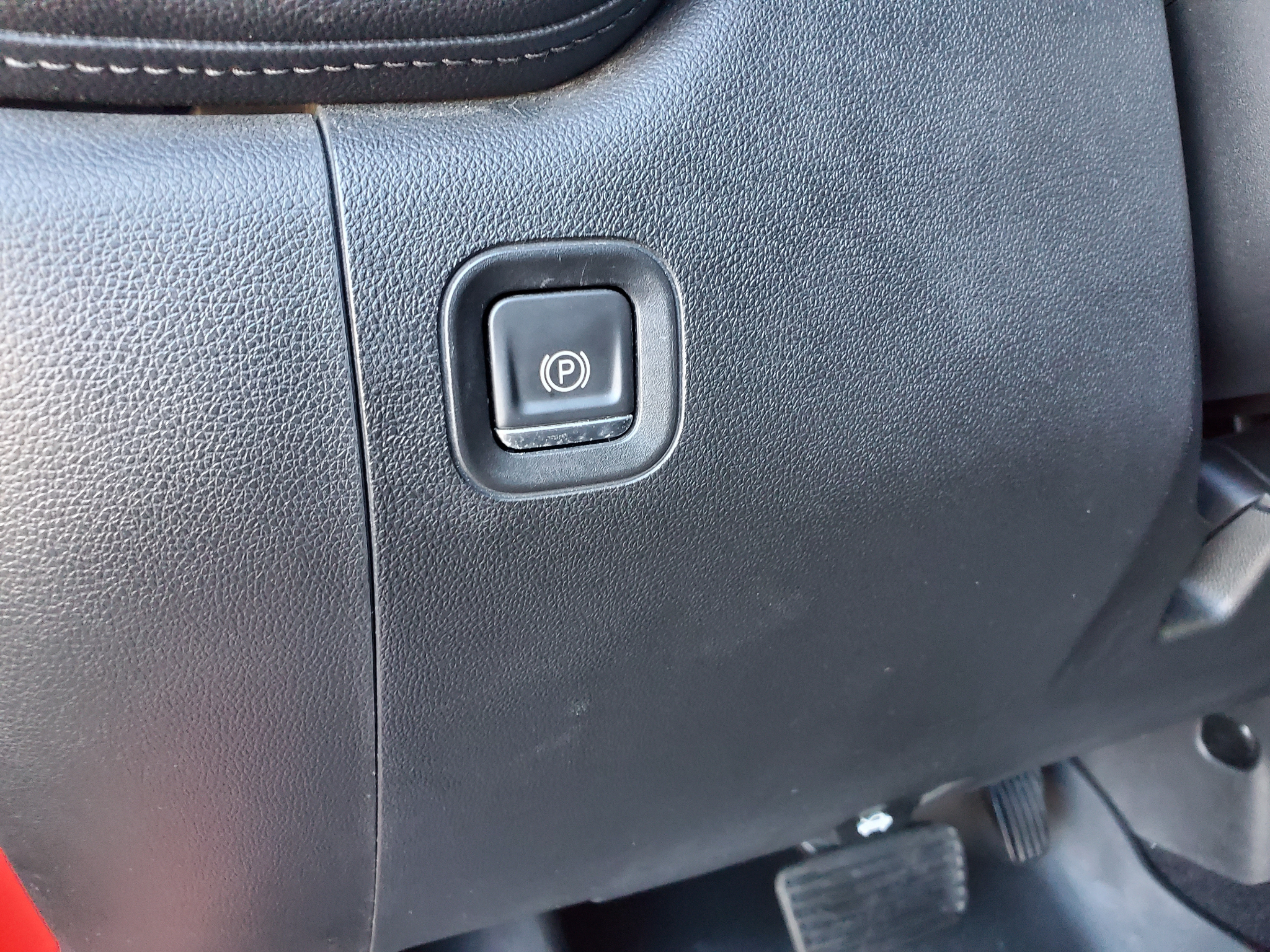 Chevrolet Silverado 1500 4WD Crew Cab 147" LT 2020