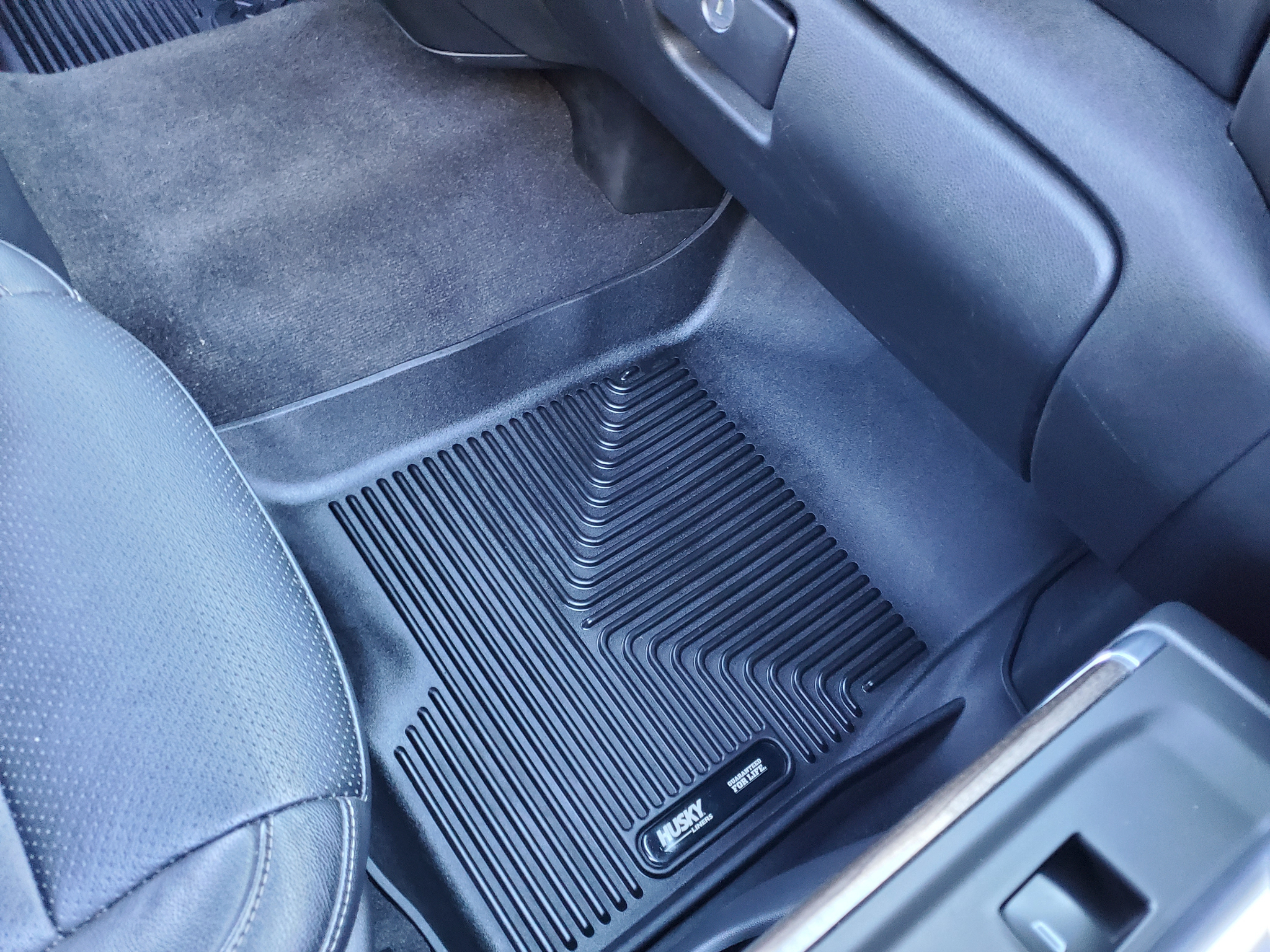 Chevrolet Silverado 1500 4WD Crew Cab 147" LT 2020