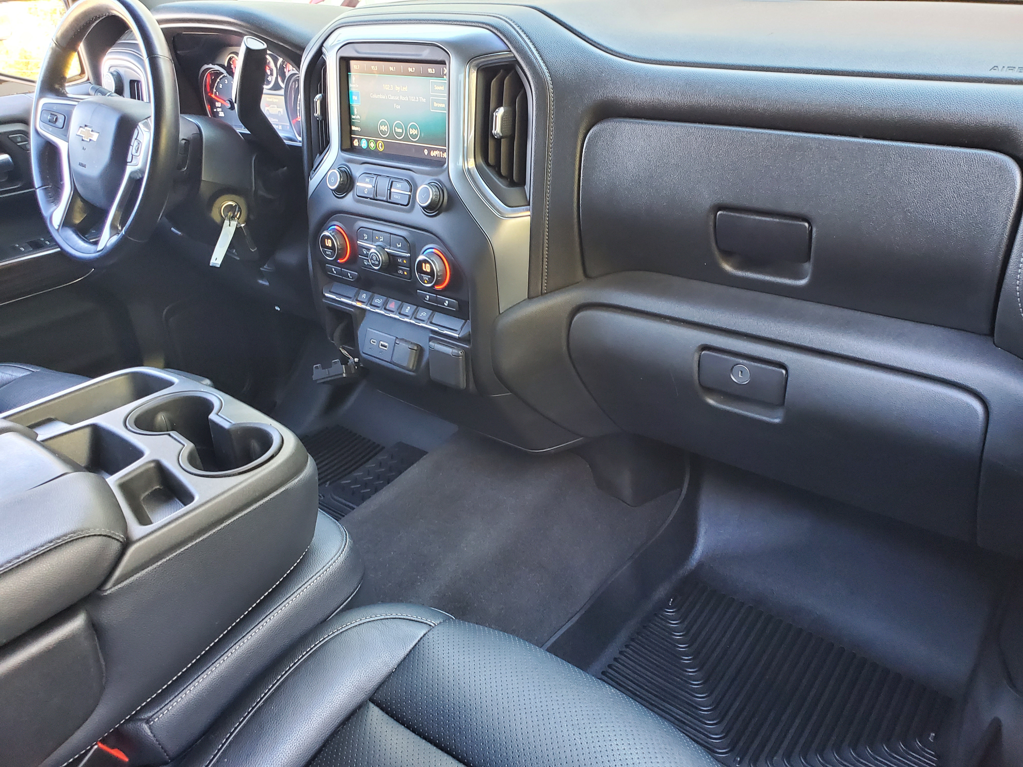 Chevrolet Silverado 1500 4WD Crew Cab 147" LT 2020