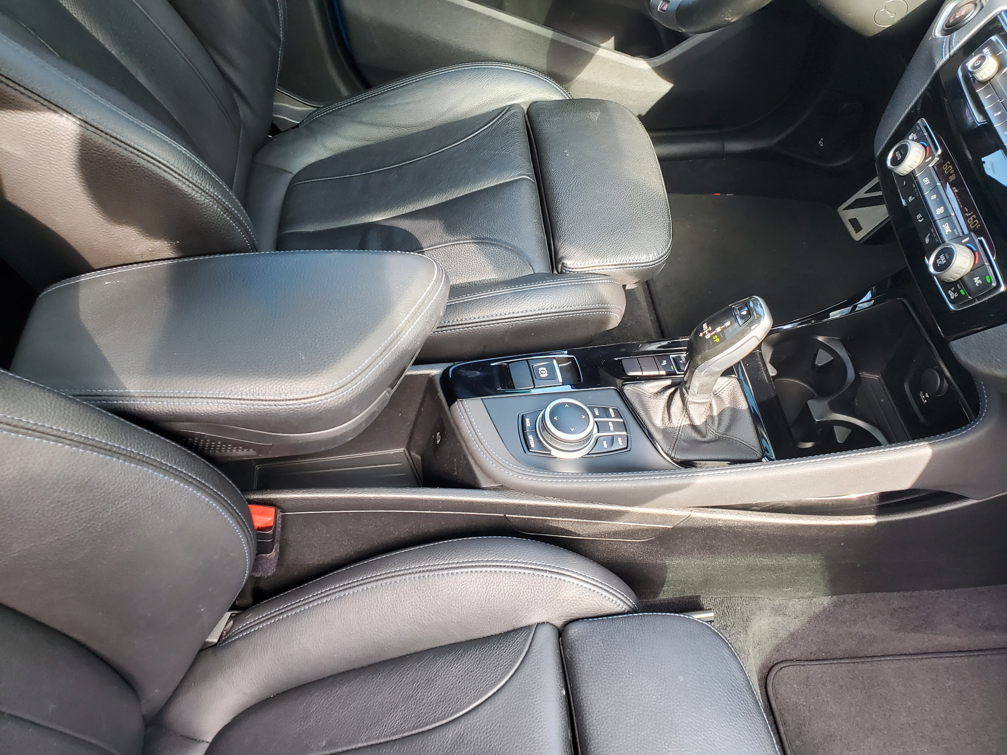 BMW X1  2020