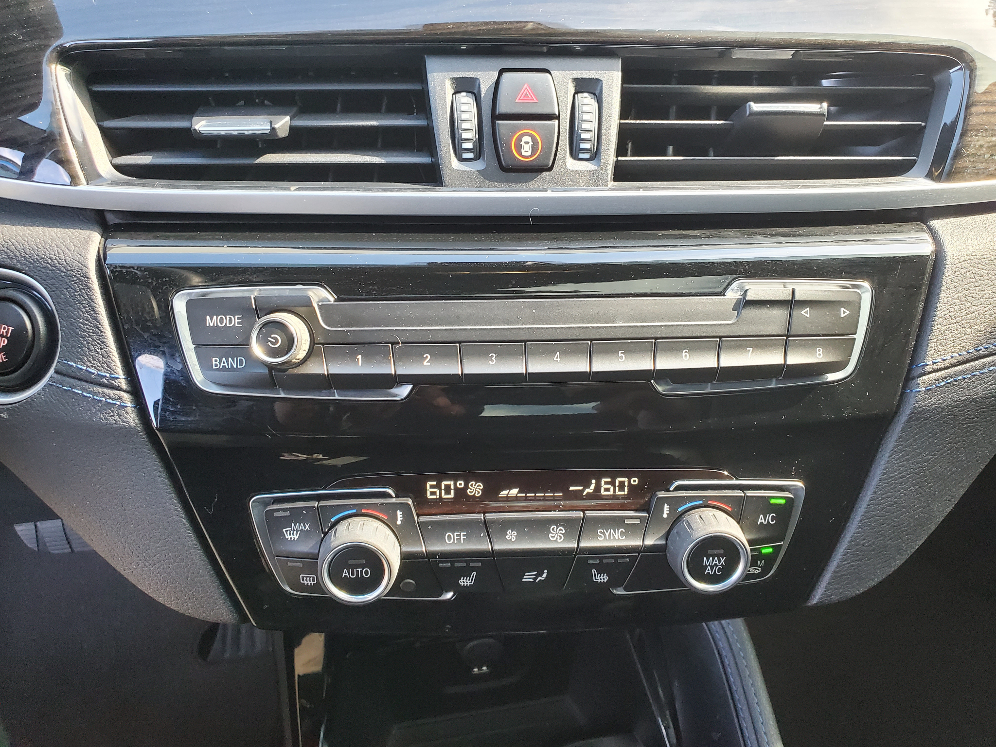BMW X1  2020
