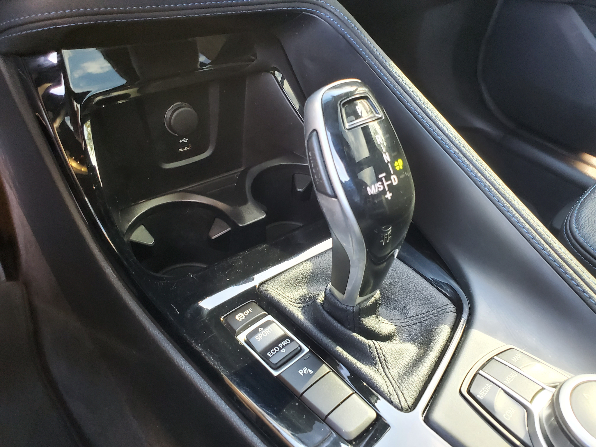 BMW X1  2020