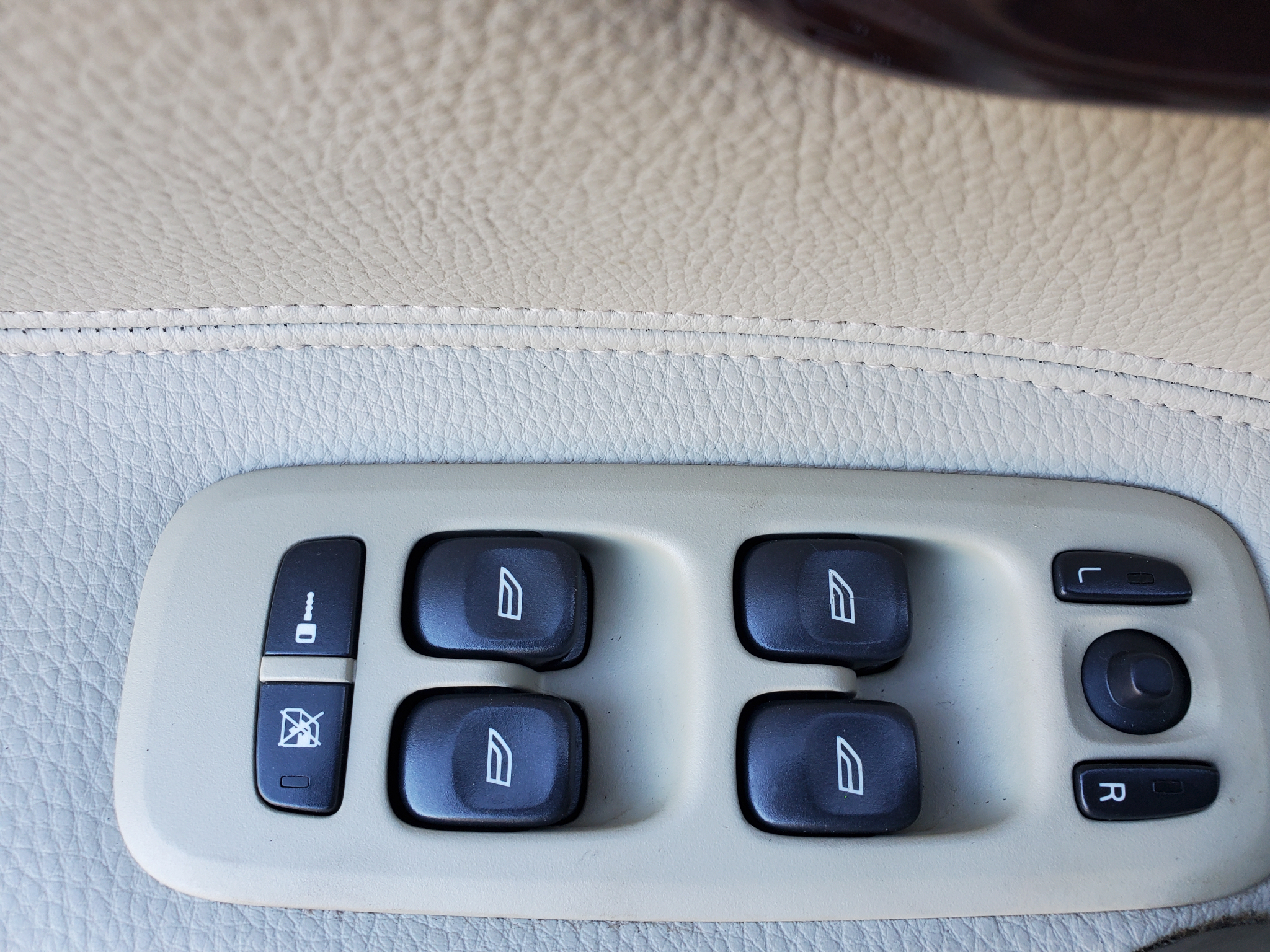 Volvo V70  2007