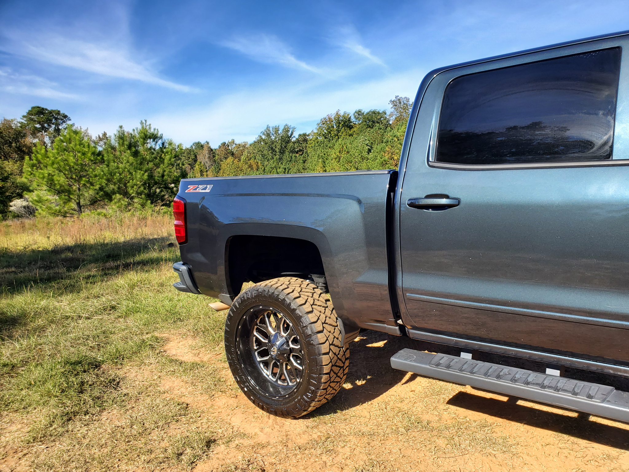 Chevrolet Silverado 1500 4WD Crew Cab 143.5" LT w/2LT 2017