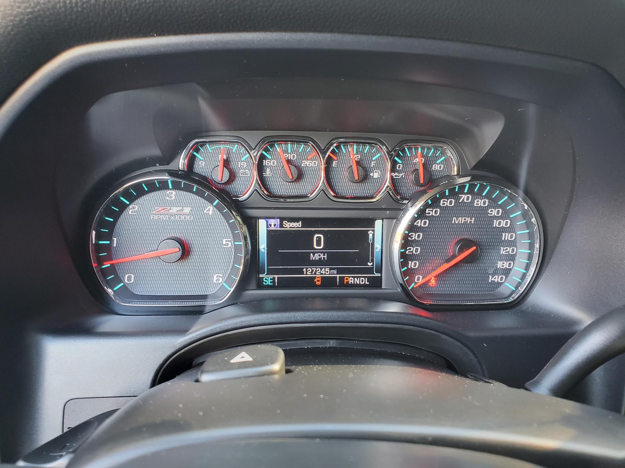 Chevrolet Silverado 1500 4WD Crew Cab 143.5" LT w/2LT 2017