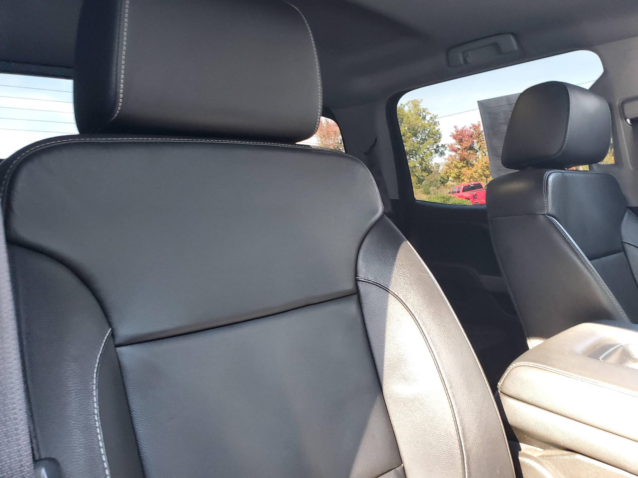 Chevrolet Silverado 1500 4WD Crew Cab 143.5" LT w/2LT 2017