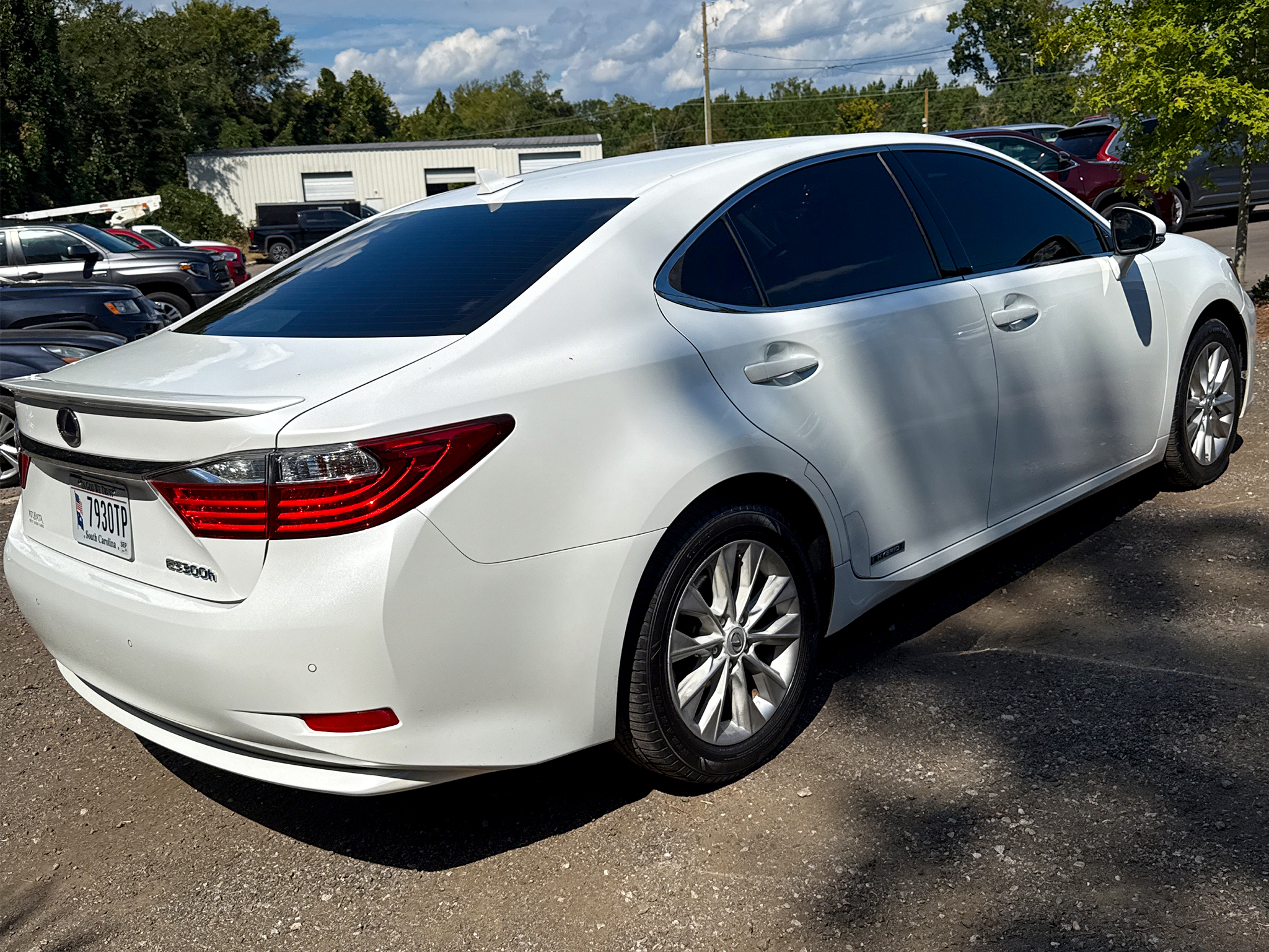 Lexus ES 300h 4dr Sdn Hybrid 2013