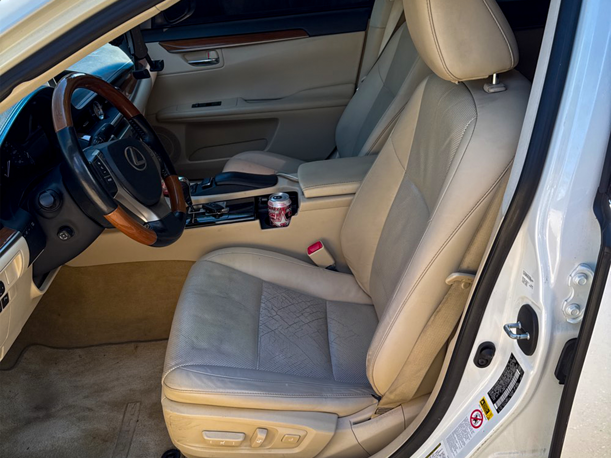 Lexus ES 300h 4dr Sdn Hybrid 2013